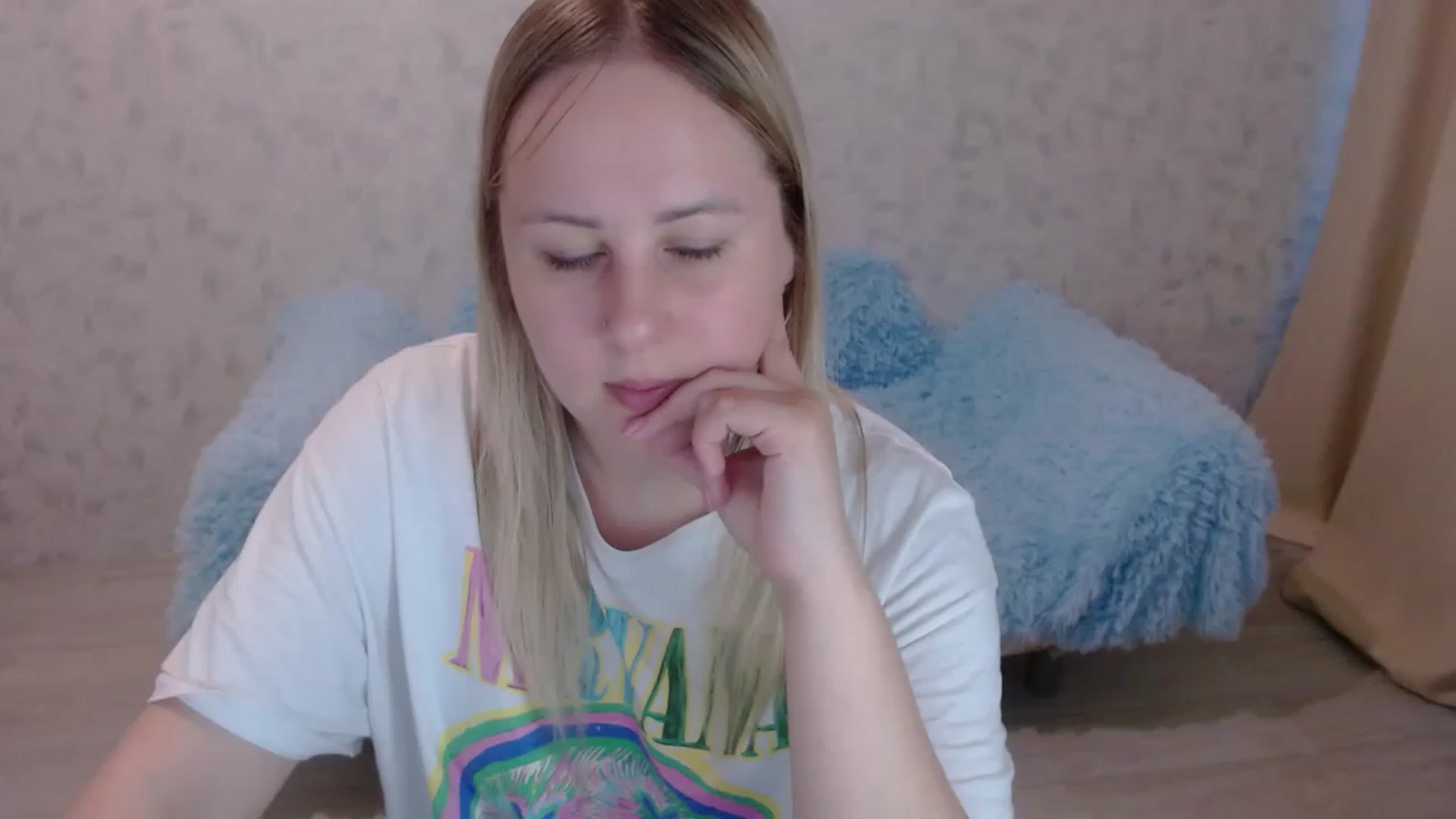 Gallery image thumbnail from Sad_eyes00's myfreecams stream on, 06/02/2023, 04:40 image 12 of 20