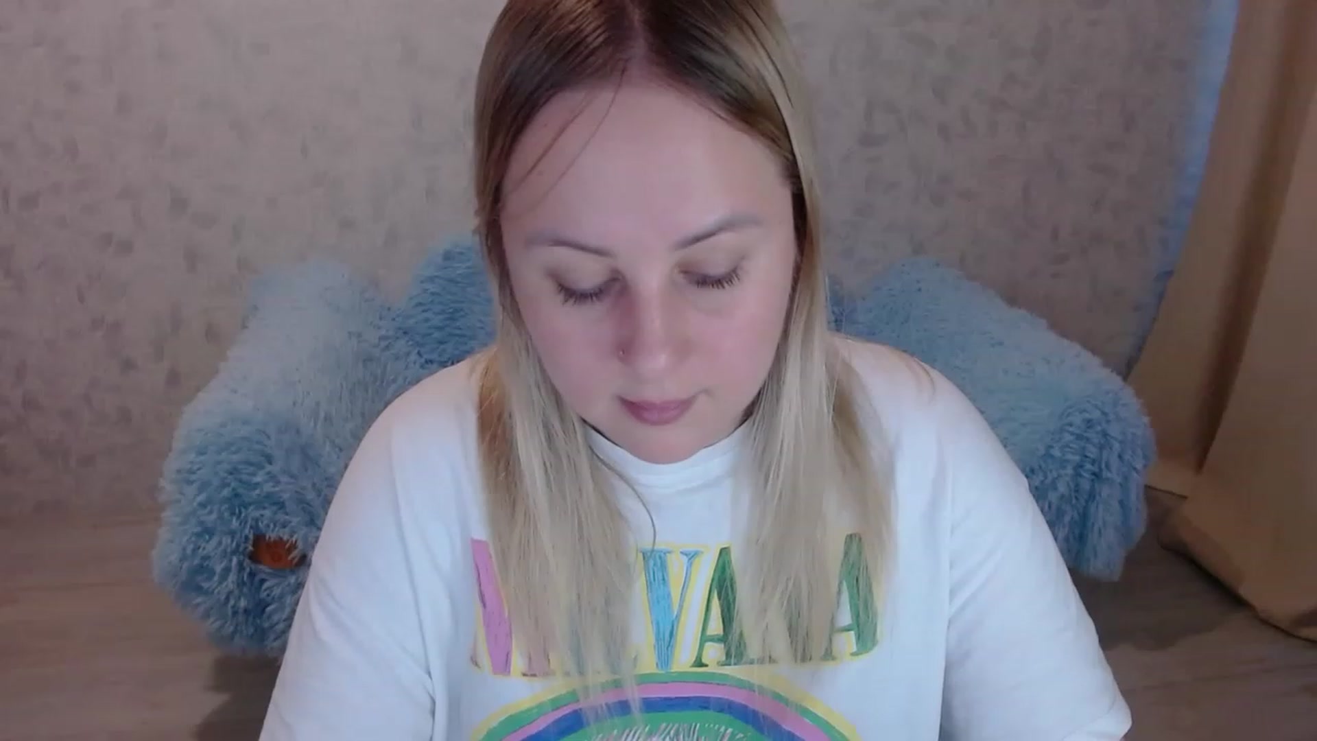 Gallery image thumbnail from Sad_eyes00's myfreecams stream on, 06/02/2023, 05:03 image 14 of 20