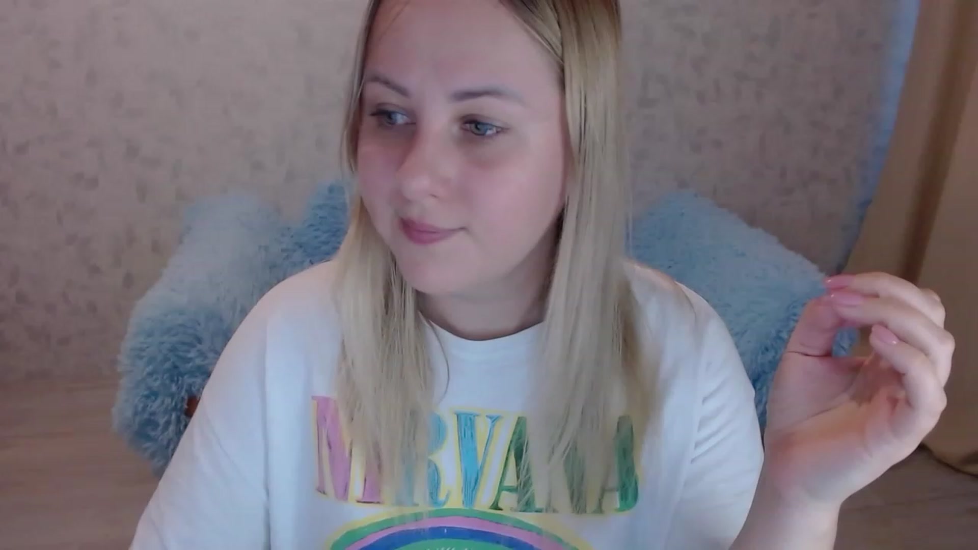 Gallery image thumbnail from Sad_eyes00's myfreecams stream on, 06/02/2023, 05:03 image 6 of 20