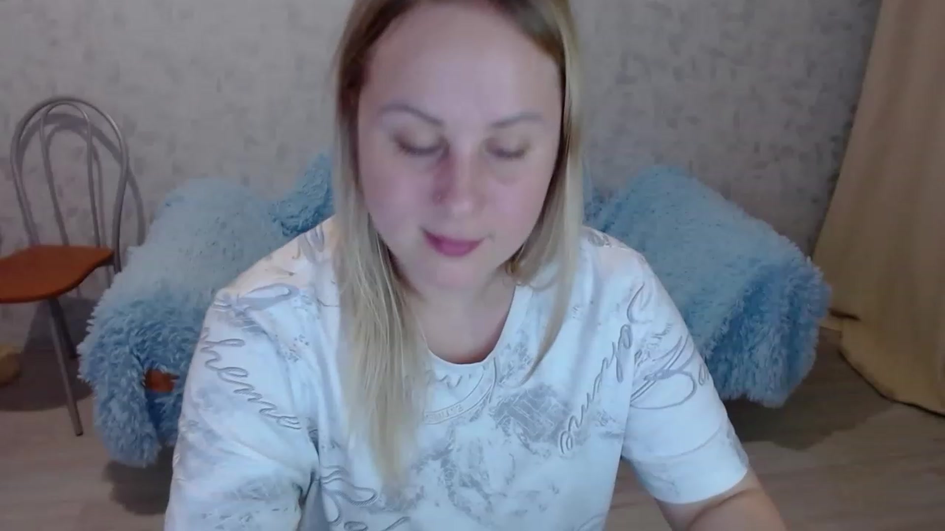 Gallery image thumbnail from Sad_eyes00's myfreecams stream on, 06/03/2023, 18:56 image 3 of 20