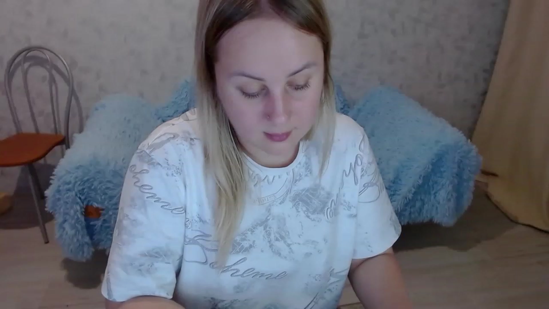 Gallery image thumbnail from Sad_eyes00's myfreecams stream on, 06/03/2023, 18:56 image 14 of 20