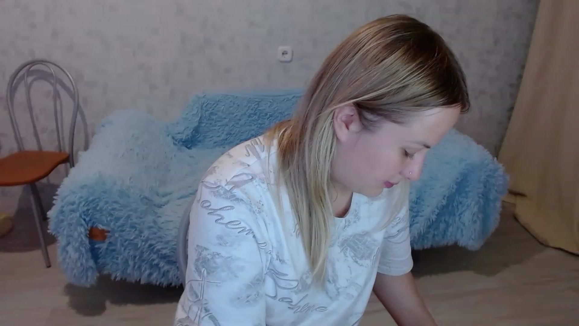 Gallery image thumbnail from Sad_eyes00's myfreecams stream on, 06/03/2023, 18:56 image 8 of 20