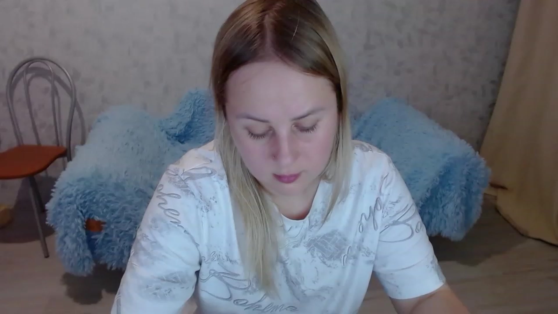 Gallery image thumbnail from Sad_eyes00's myfreecams stream on, 06/03/2023, 18:56 image 9 of 20
