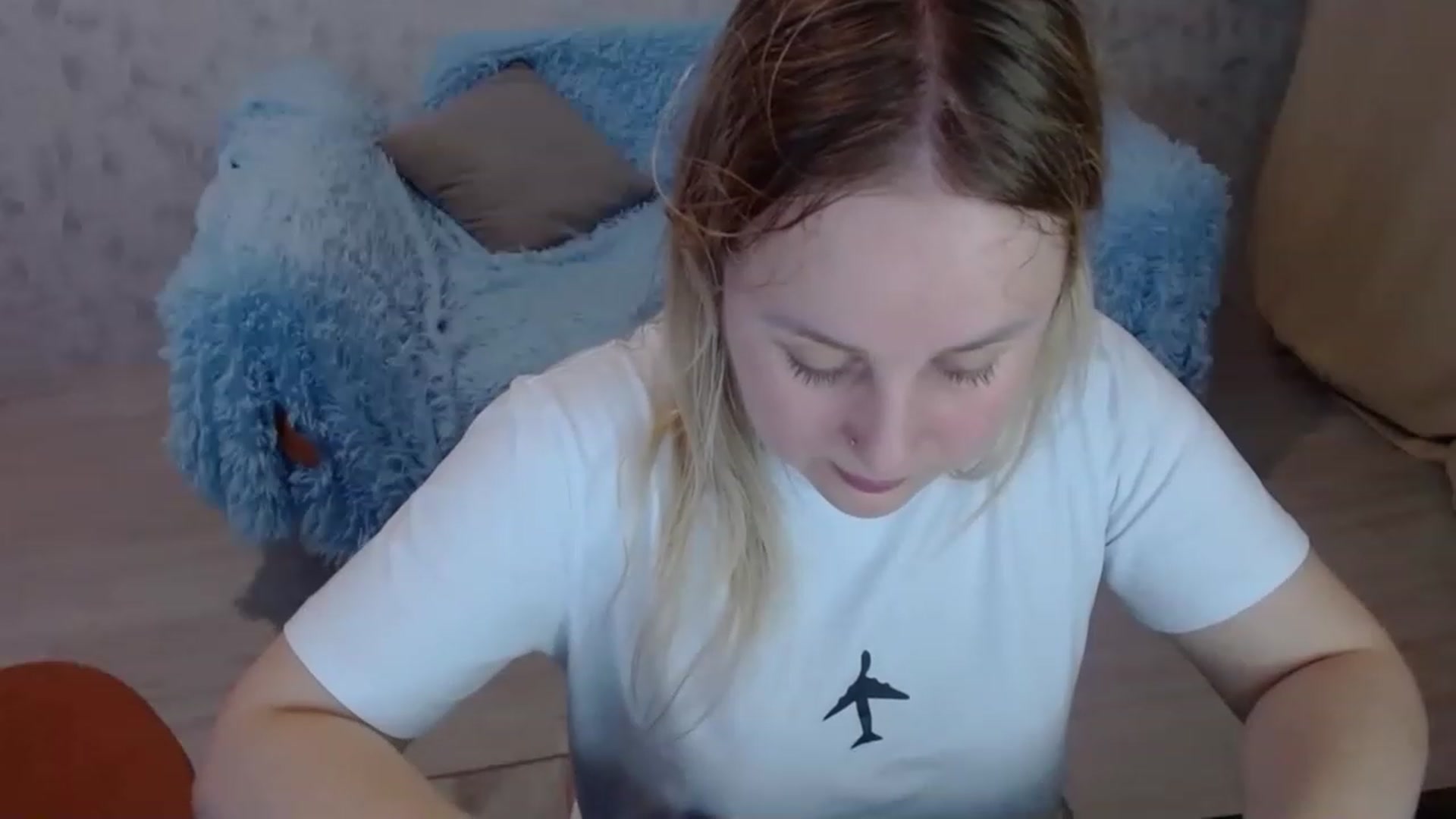 Gallery image thumbnail from Sad_eyes00's myfreecams stream on, 06/04/2023, 18:22 image 18 of 20