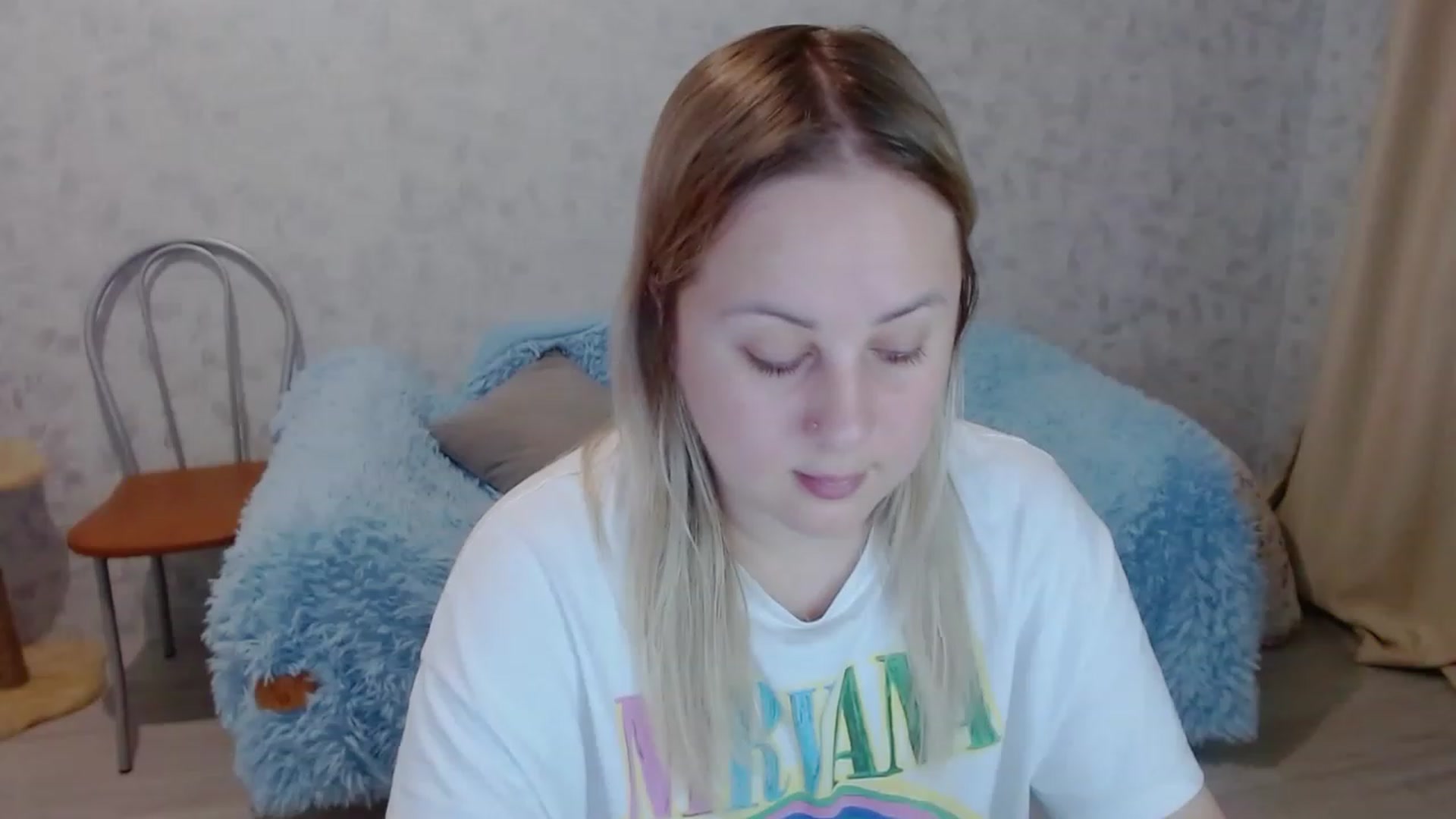 Gallery image thumbnail from Sad_eyes00's myfreecams stream on, 06/05/2023, 21:58 image 16 of 20