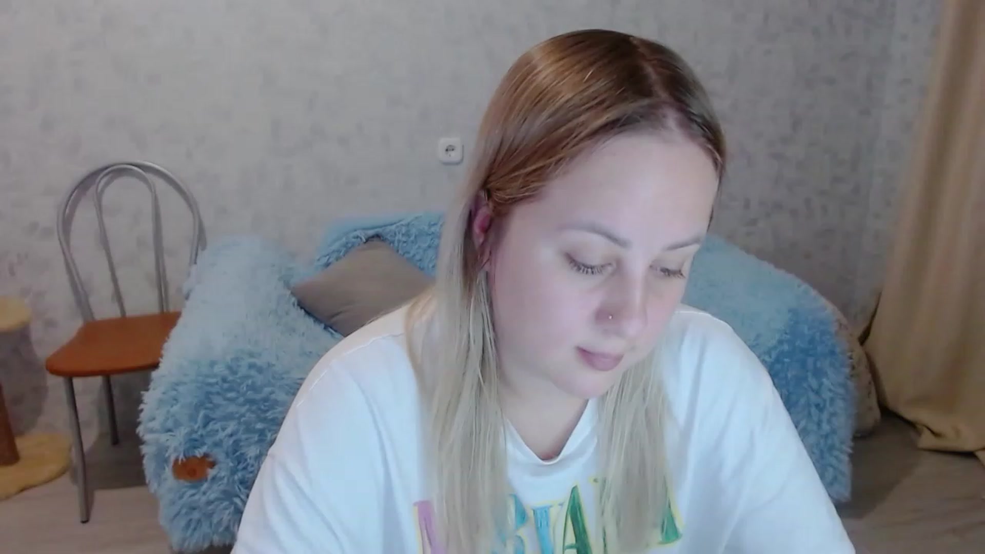 Gallery image thumbnail from Sad_eyes00's myfreecams stream on, 06/05/2023, 21:58 image 8 of 20