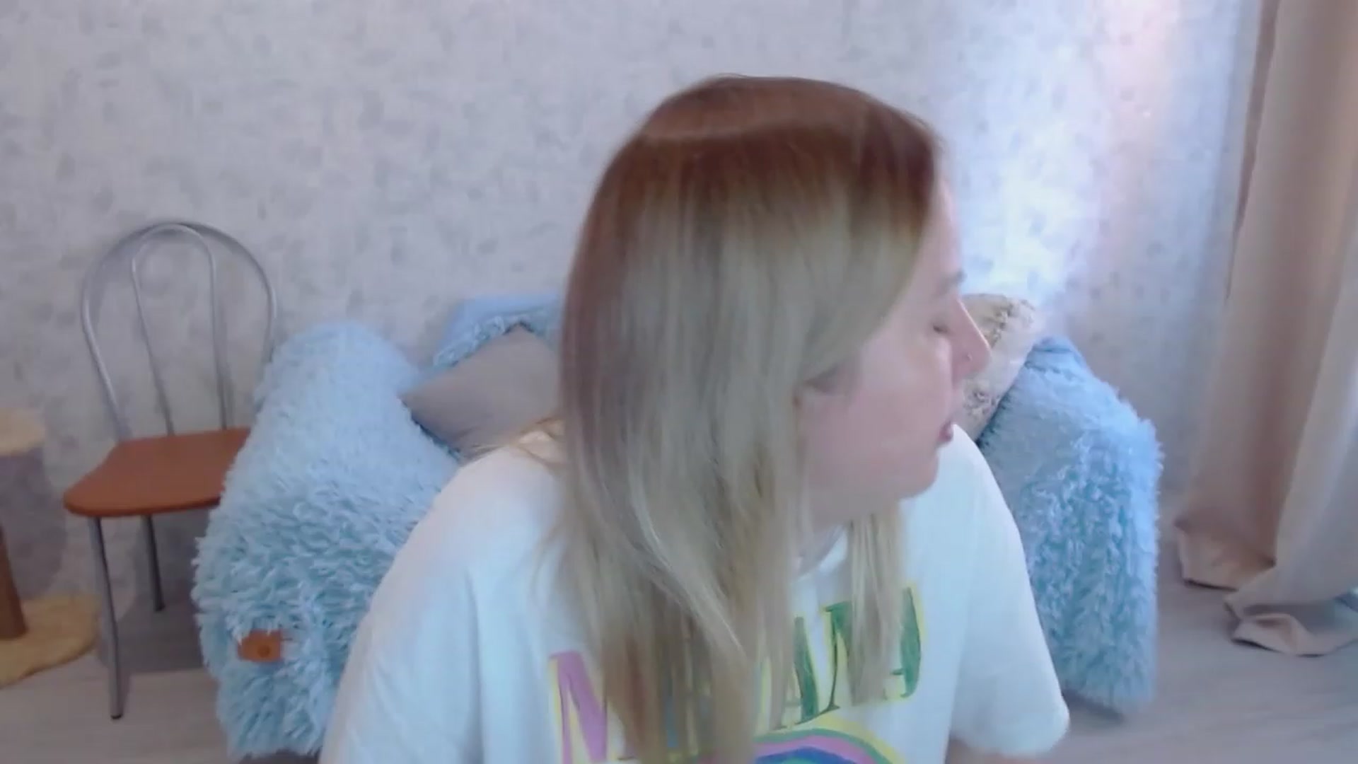 Gallery image thumbnail from Sad_eyes00's myfreecams stream on, 06/06/2023, 08:05 image 10 of 20