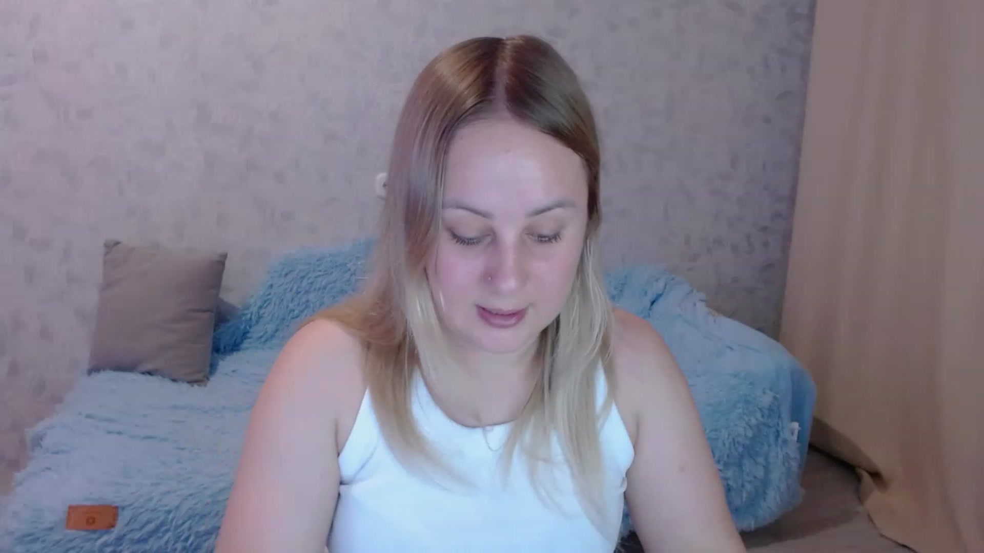 Gallery image thumbnail from Sad_eyes00's myfreecams stream on, 06/08/2023, 14:36 image 14 of 20