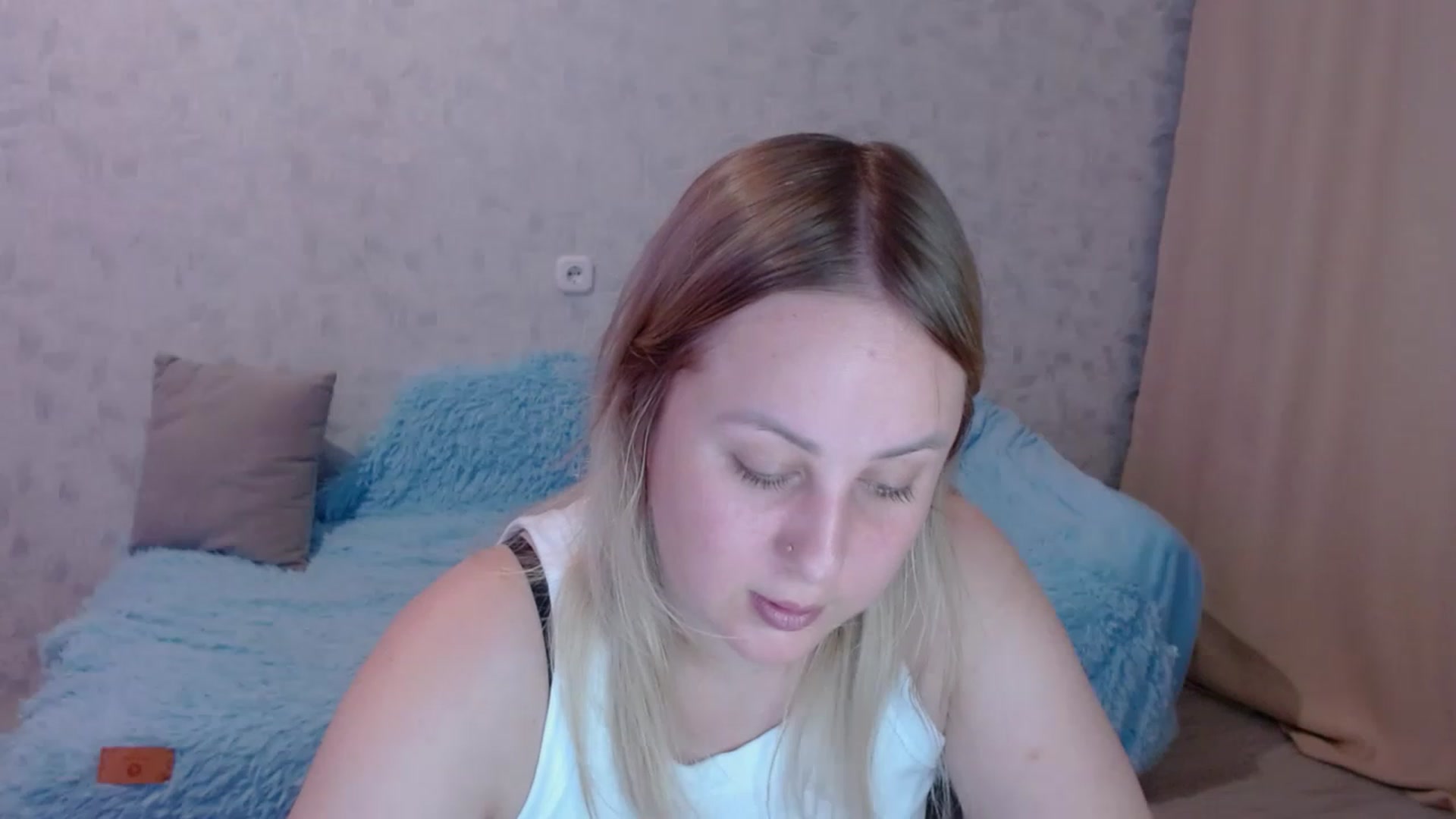 Gallery image thumbnail from Sad_eyes00's myfreecams stream on, 06/08/2023, 15:15 image 13 of 20