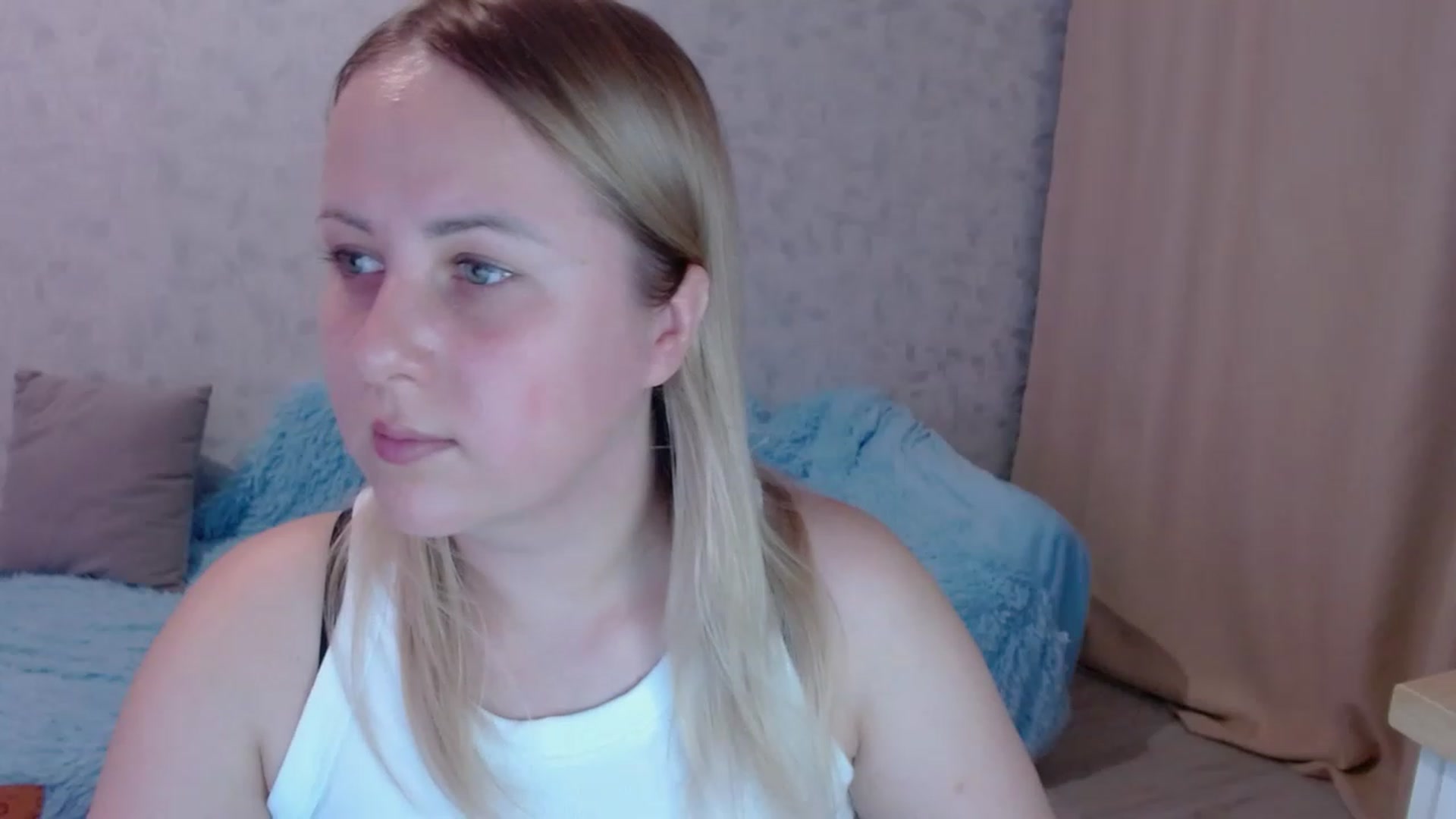 Gallery image thumbnail from Sad_eyes00's myfreecams stream on, 06/08/2023, 15:41 image 9 of 20