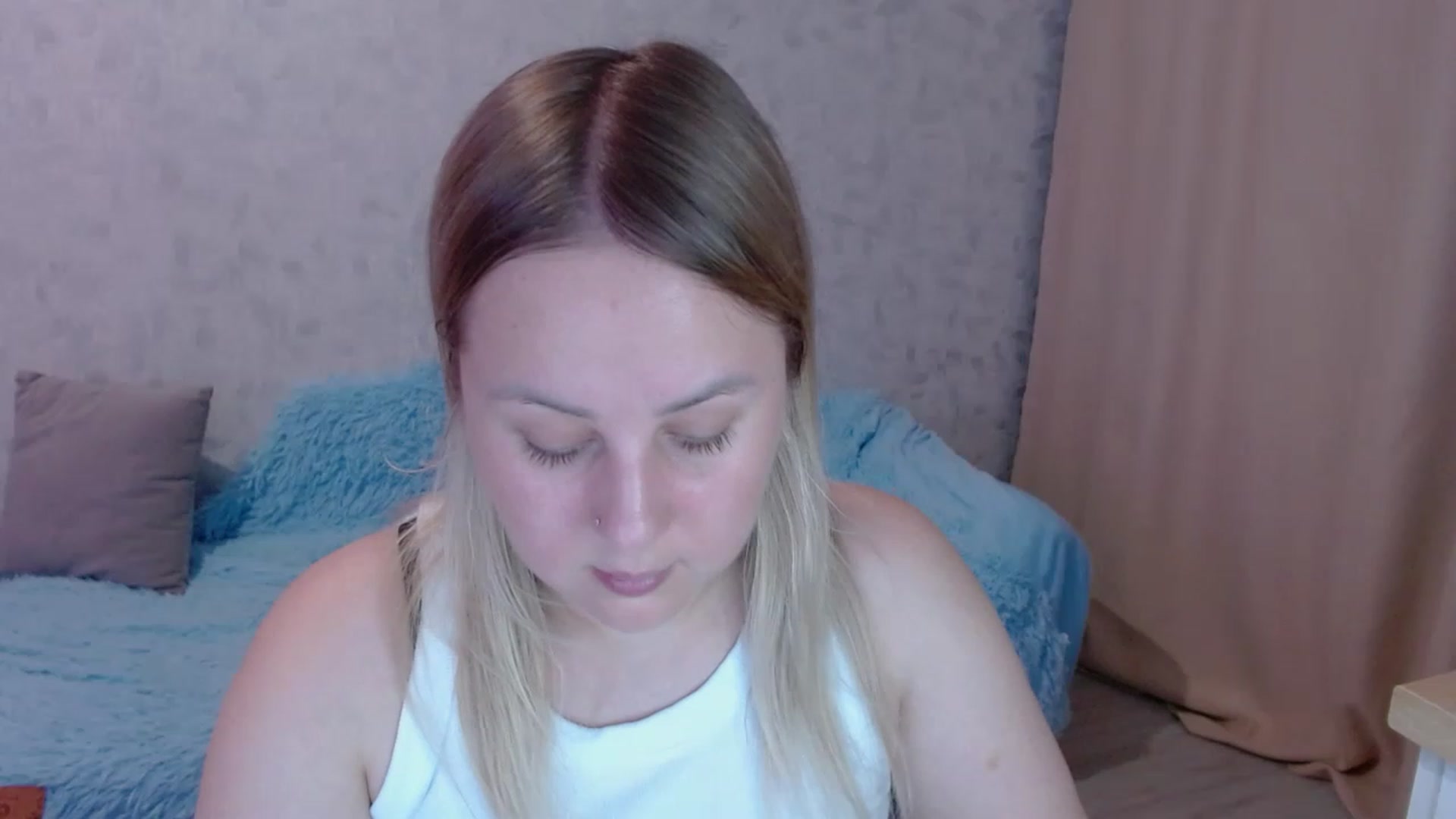 Gallery image thumbnail from Sad_eyes00's myfreecams stream on, 06/08/2023, 15:41 image 14 of 20