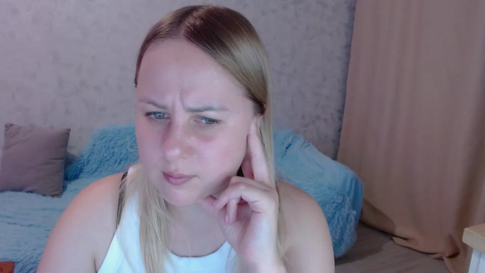 Gallery image thumbnail from Sad_eyes00's myfreecams stream on, 06/08/2023, 15:41 image 10 of 20