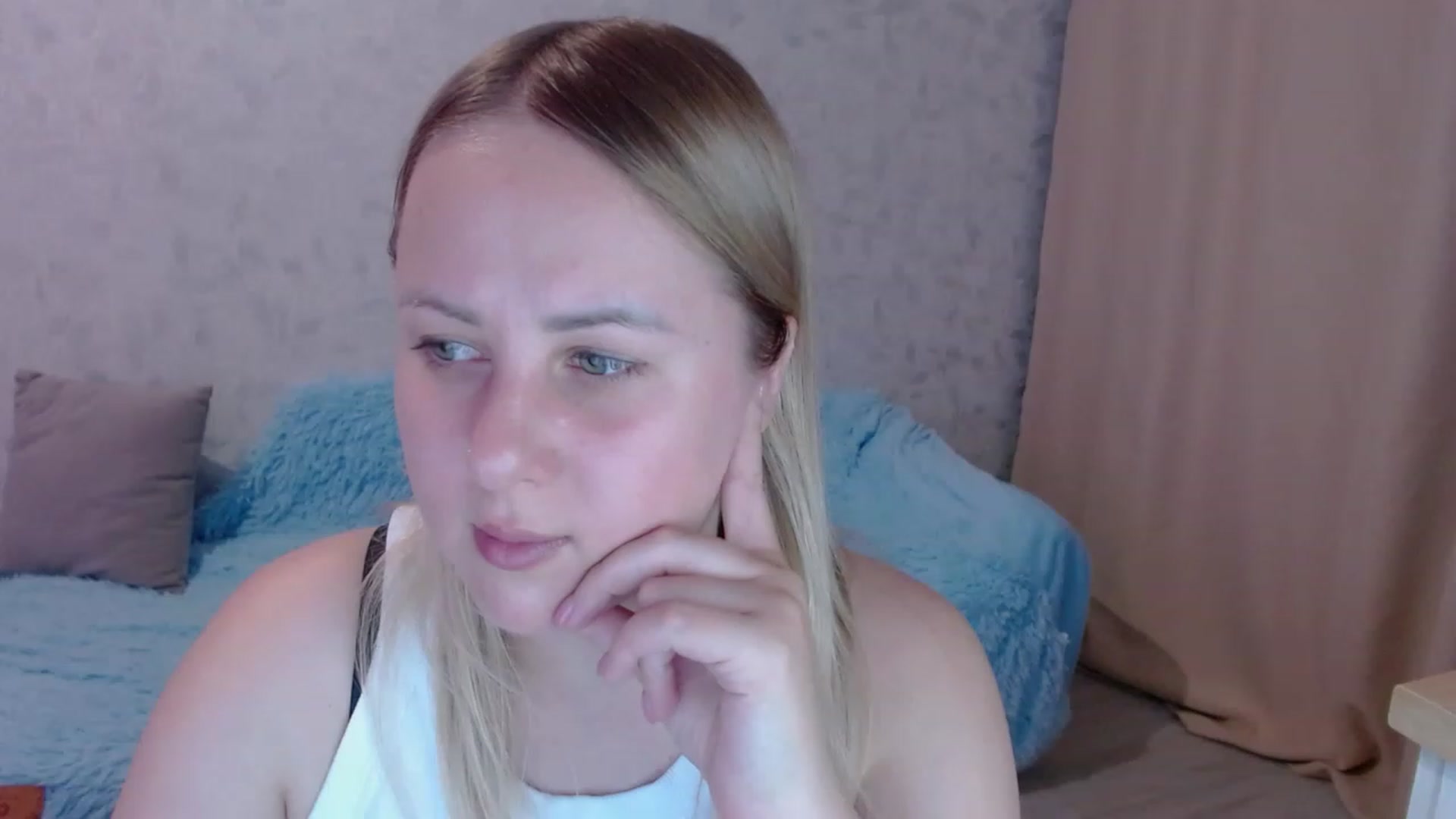 Gallery image thumbnail from Sad_eyes00's myfreecams stream on, 06/08/2023, 15:41 image 8 of 20