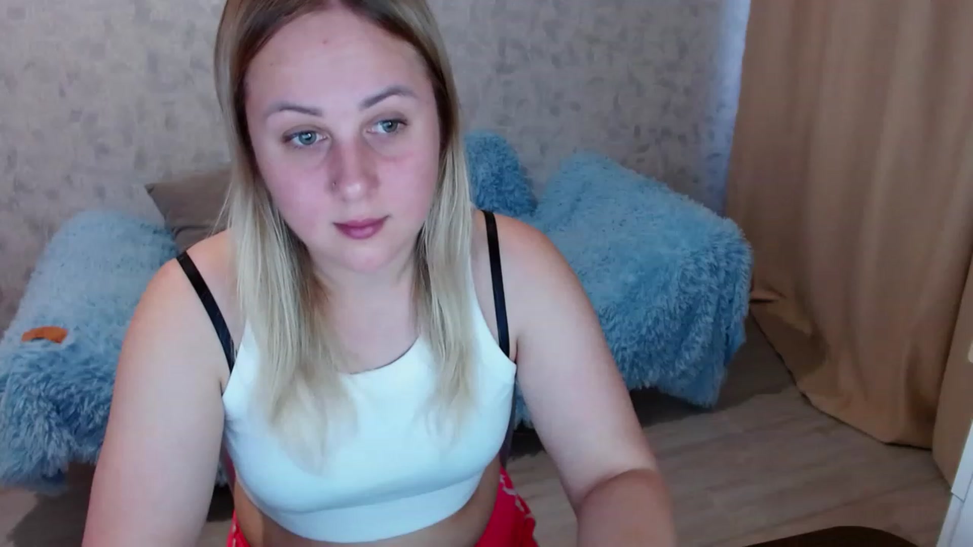 Gallery image thumbnail from Sad_eyes00's myfreecams stream on, 06/14/2023, 13:45 image 13 of 20