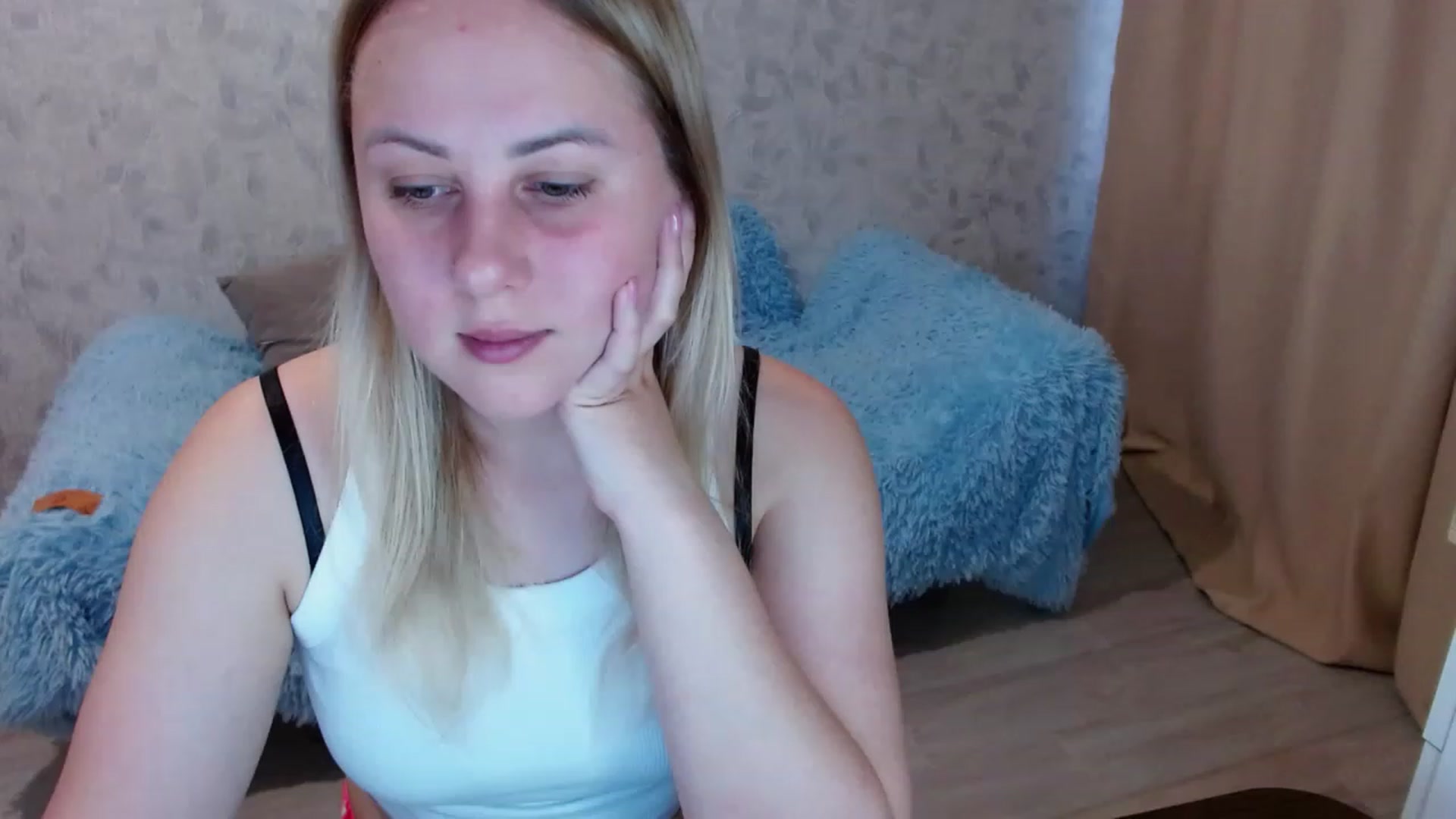 Gallery image thumbnail from Sad_eyes00's myfreecams stream on, 06/14/2023, 13:45 image 9 of 20