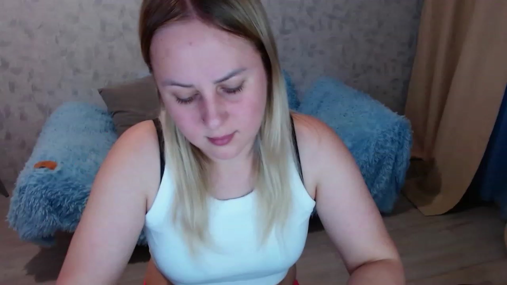 Gallery image thumbnail from Sad_eyes00's myfreecams stream on, 06/14/2023, 16:05 image 2 of 20