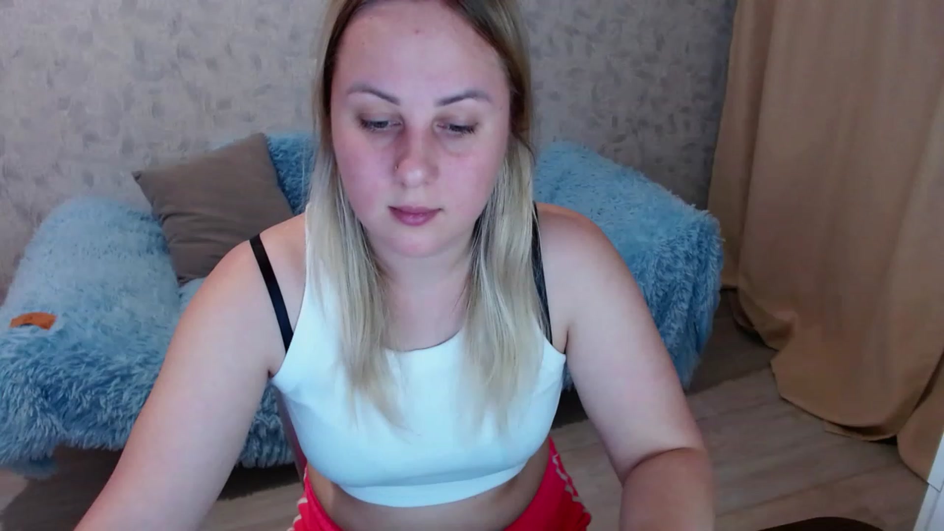 Gallery image thumbnail from Sad_eyes00's myfreecams stream on, 06/14/2023, 16:05 image 10 of 20