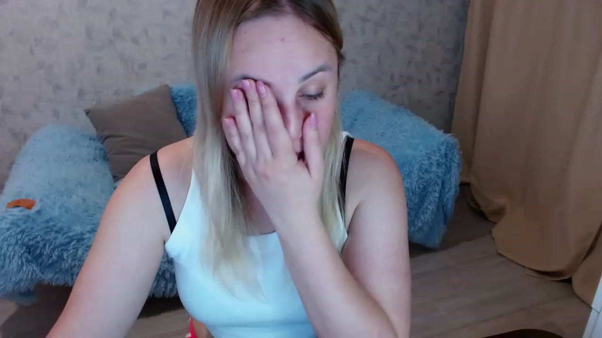Gallery image thumbnail from Sad_eyes00's myfreecams stream on, 06/14/2023, 16:05 image 13 of 20