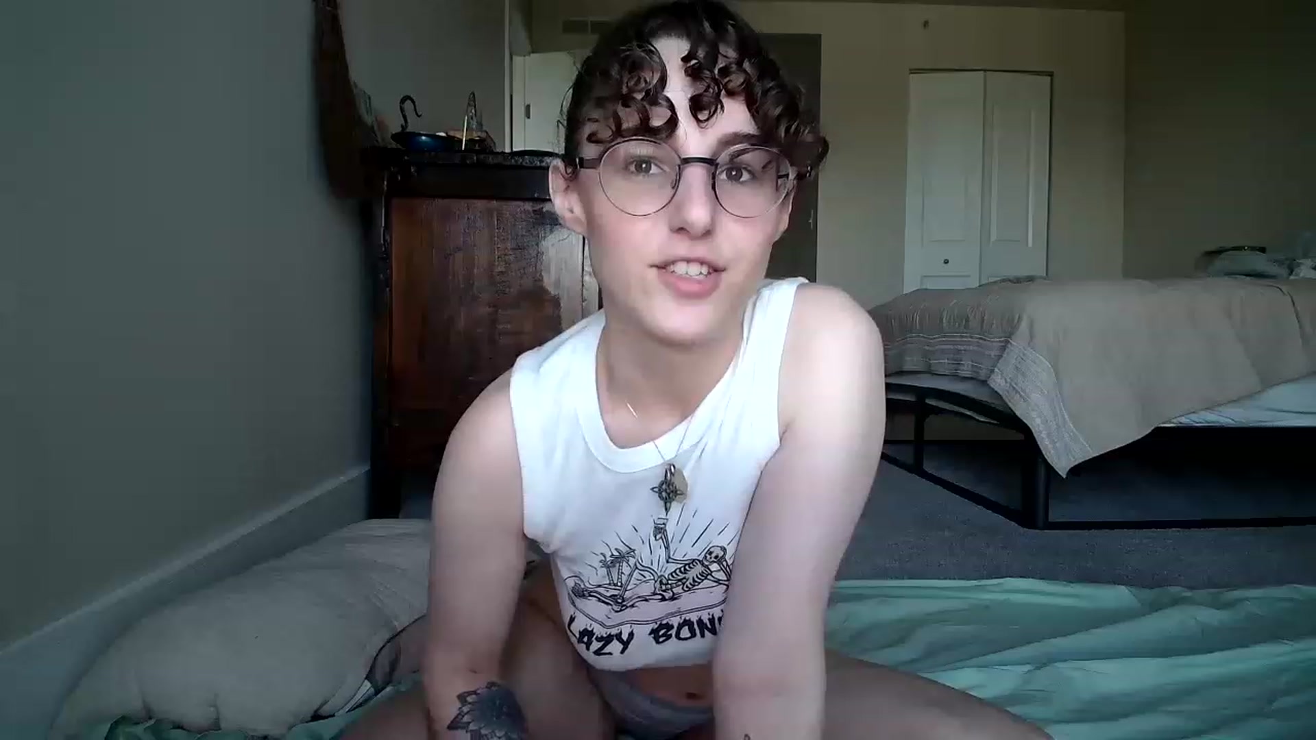 Gallery image thumbnail from Sadbaffoon's myfreecams stream on, 11/24/2022, 19:12 image 4 of 20