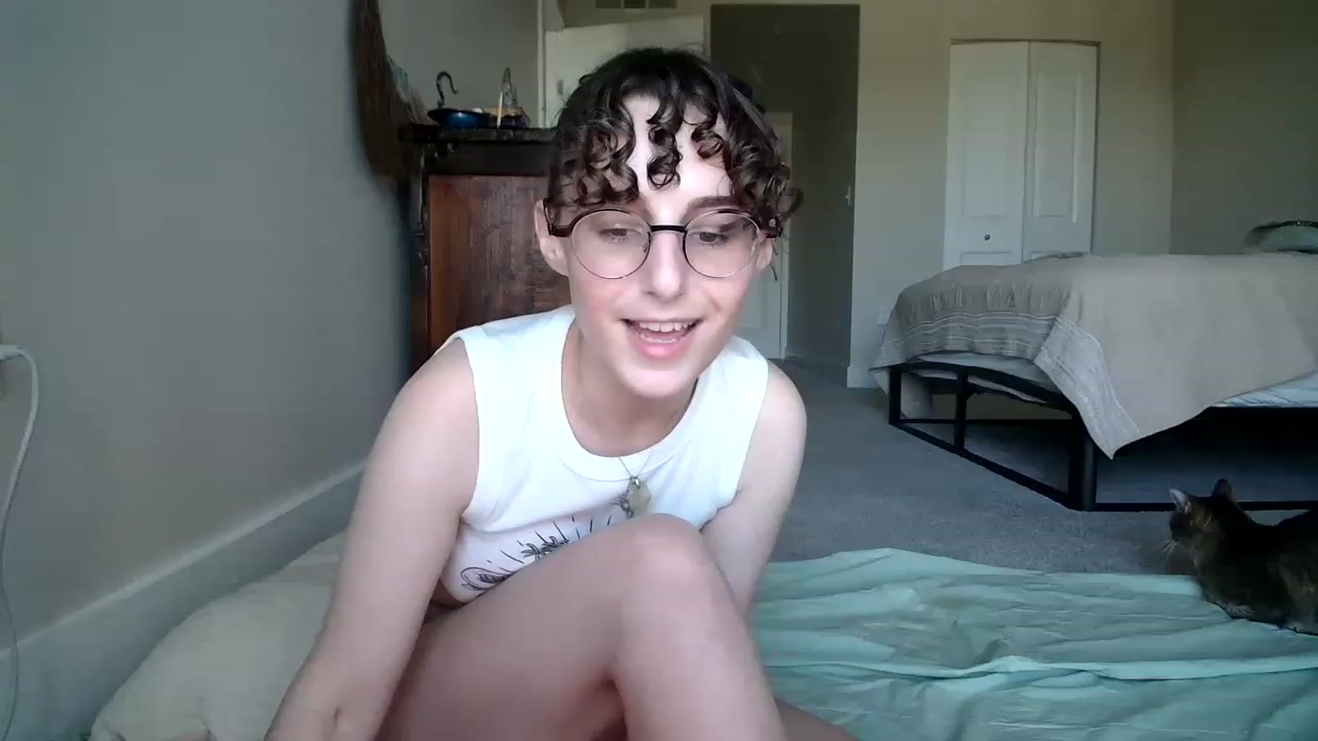Gallery image thumbnail from Sadbaffoon's myfreecams stream on, 11/24/2022, 19:12 image 20 of 20