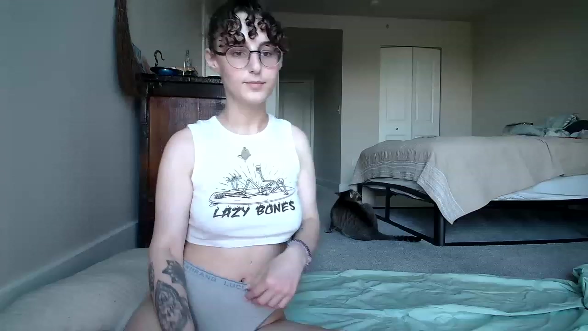 Gallery image thumbnail from Sadbaffoon's myfreecams stream on, 11/24/2022, 19:49 image 18 of 20