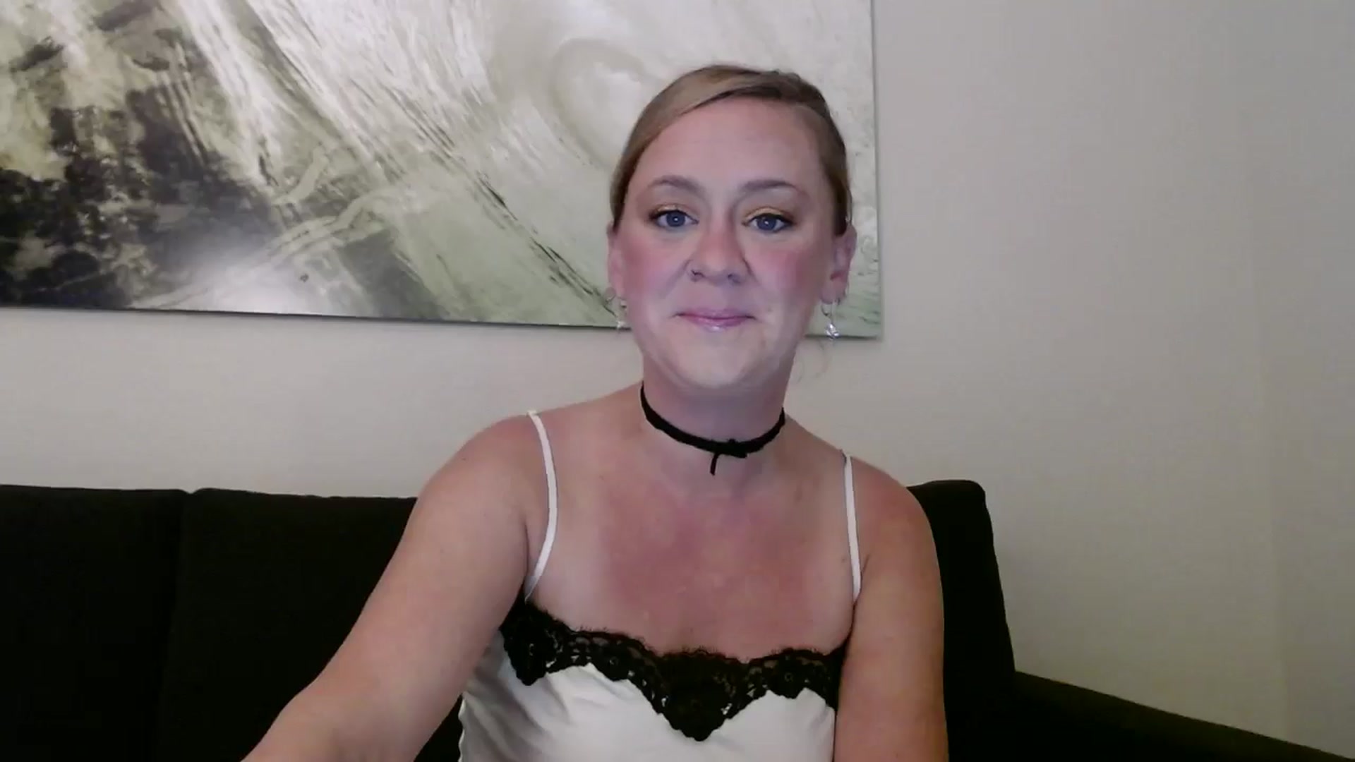 Gallery image thumbnail from SadieHawkins1's myfreecams stream on, 12/02/2024, 01:48 image 18 of 20