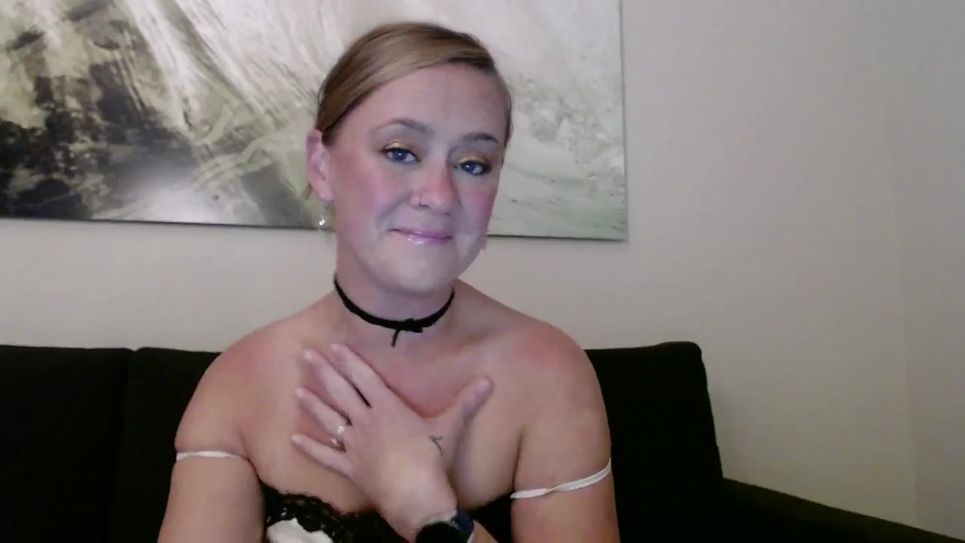 Gallery image thumbnail from SadieHawkins1's myfreecams stream on, 12/02/2024, 01:48 image 8 of 20