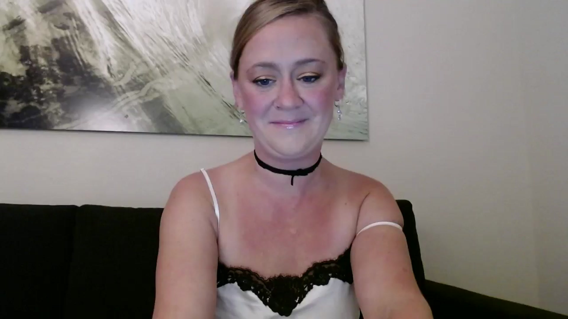 Gallery image thumbnail from SadieHawkins1's myfreecams stream on, 12/02/2024, 01:48 image 17 of 20