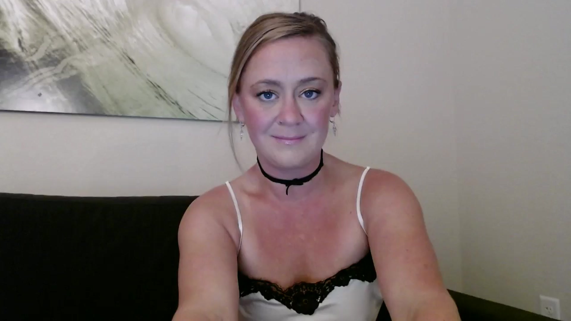 Gallery image thumbnail from SadieHawkins1's myfreecams stream on, 12/02/2024, 02:45 image 8 of 20