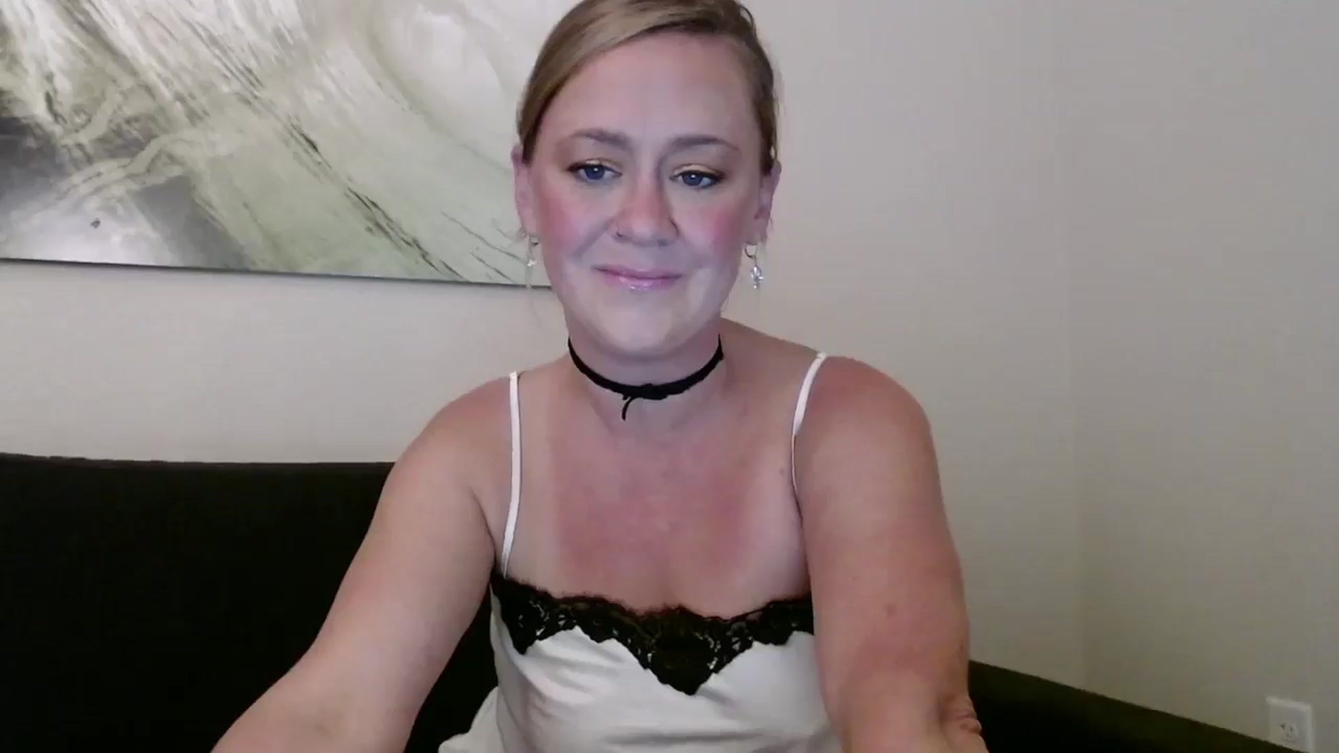 Gallery image thumbnail from SadieHawkins1's myfreecams stream on, 12/02/2024, 02:45 image 6 of 20