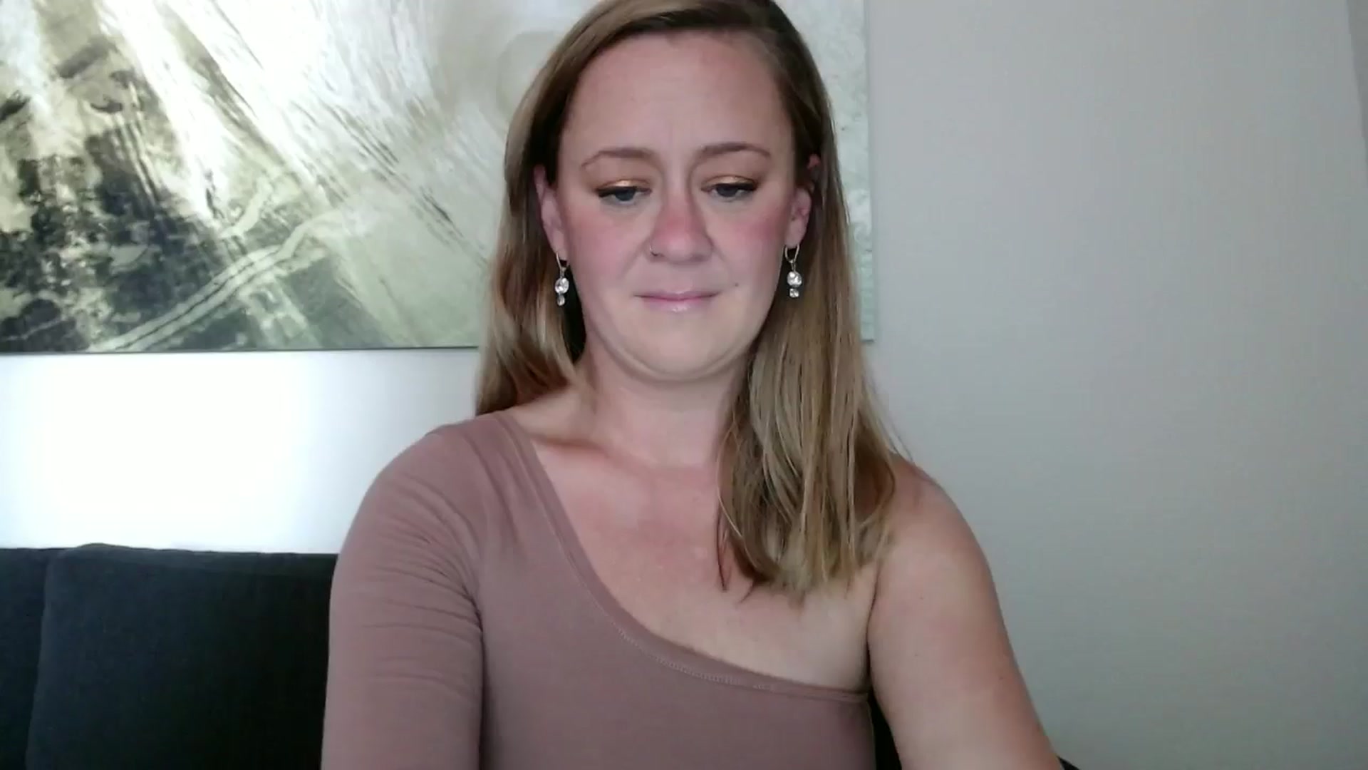 Gallery image thumbnail from SadieHawkins1's myfreecams stream on, 12/02/2024, 20:26 image 17 of 20