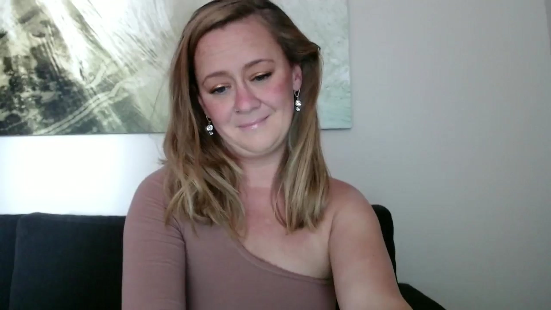 Gallery image thumbnail from SadieHawkins1's myfreecams stream on, 12/02/2024, 20:26 image 13 of 20