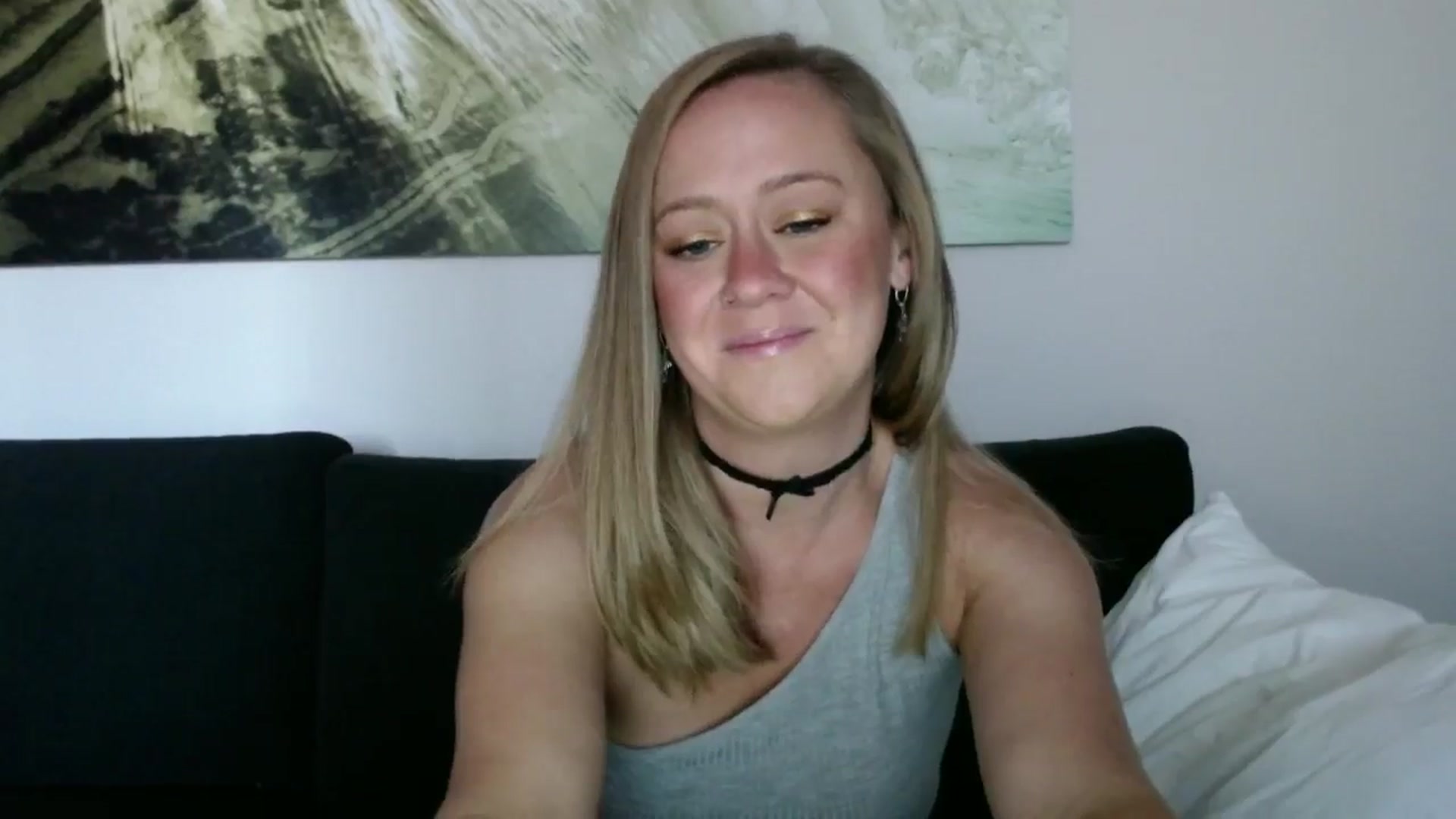 Gallery image thumbnail from SadieHawkins1's myfreecams stream on, 12/03/2024, 15:12 image 6 of 20