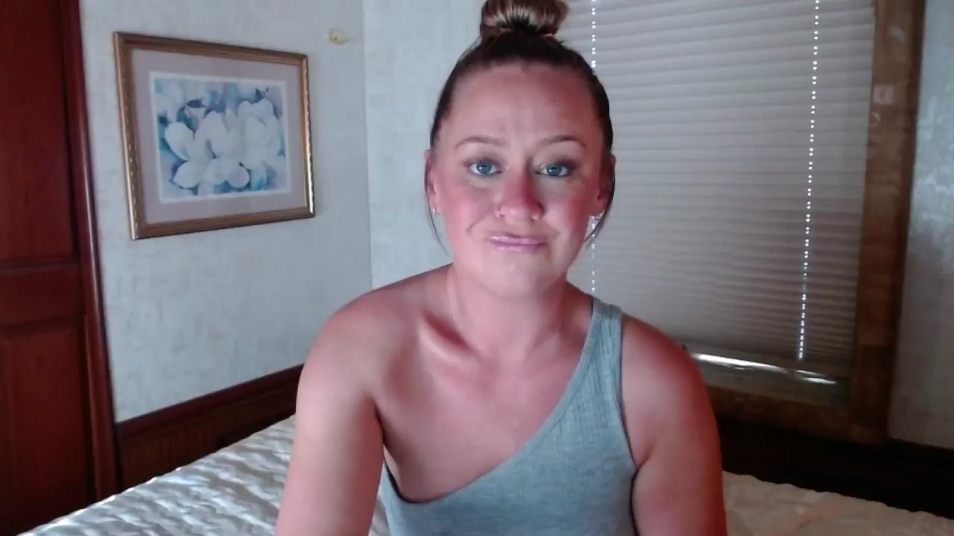 Gallery image thumbnail from SadieHawkins1's myfreecams stream on, 12/10/2024, 16:22 image 1 of 20