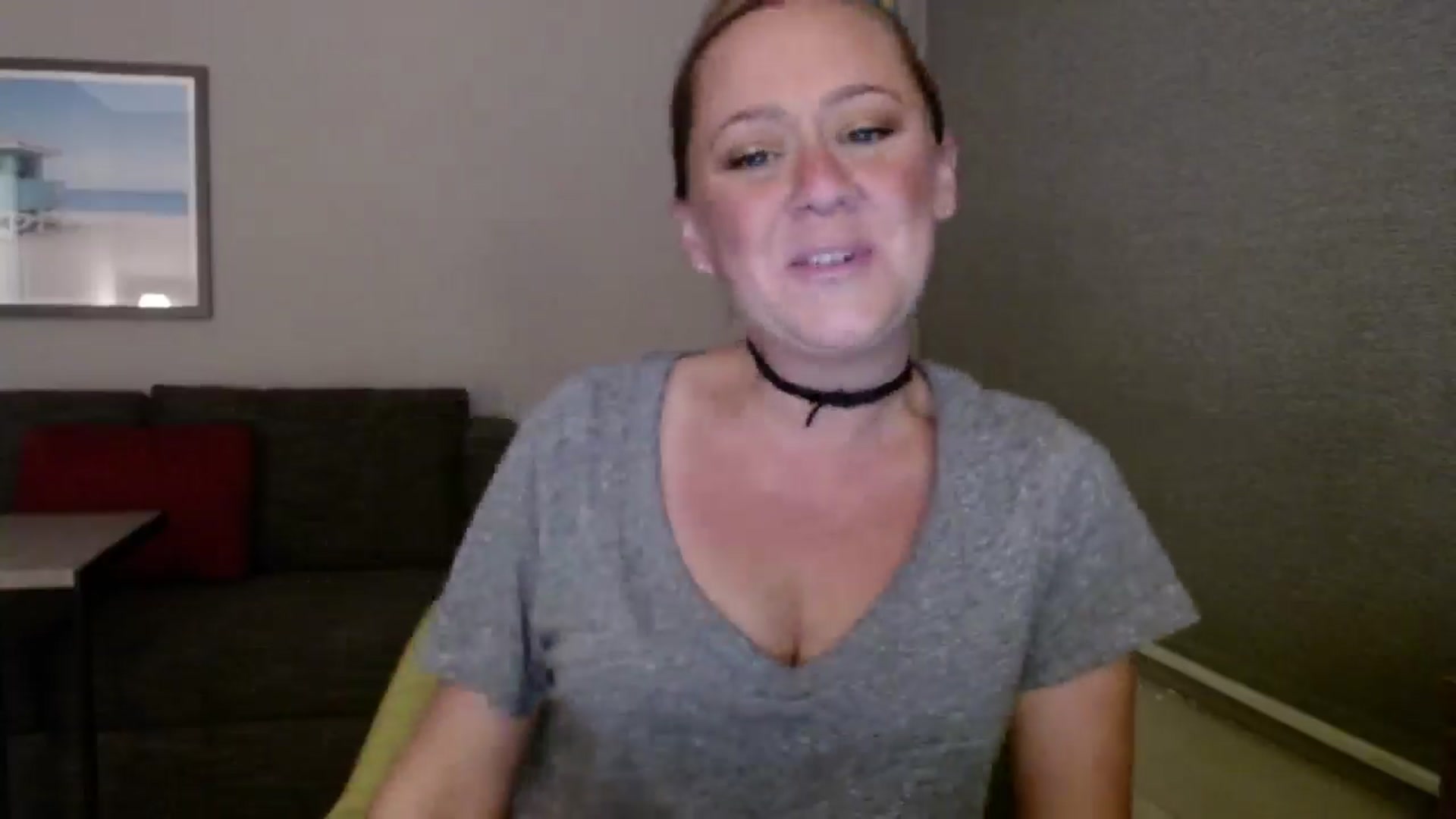 Gallery image thumbnail from SadieHawkins1's myfreecams stream on, 12/27/2024, 23:33 image 19 of 20