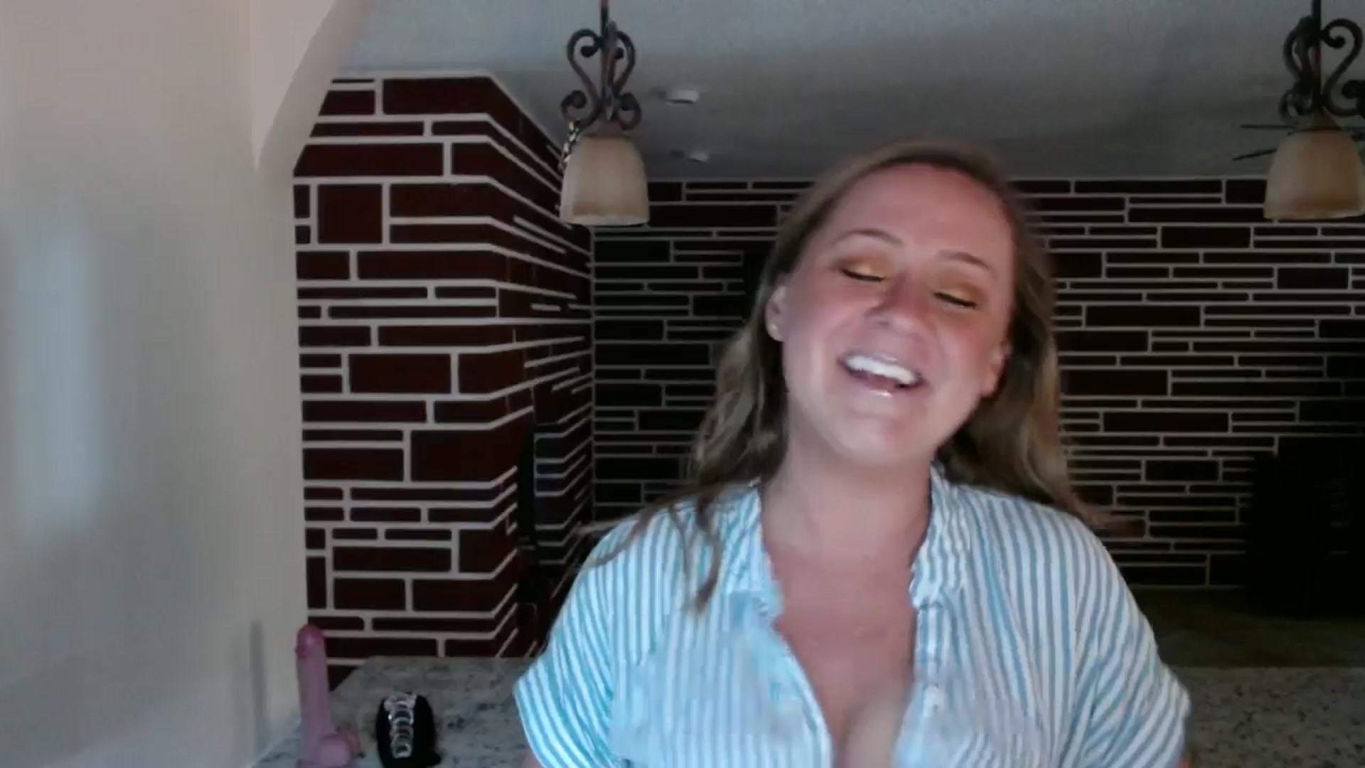 Gallery image thumbnail from SadieHawkins1's myfreecams stream on, 02/28/2025, 17:59 image 9 of 20