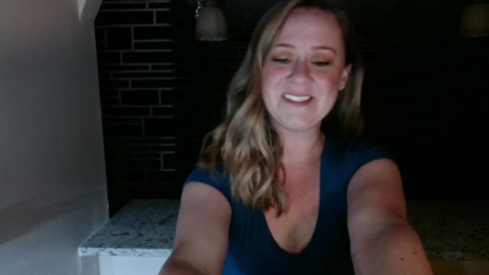 Gallery image thumbnail from SadieHawkins1's myfreecams stream on, 03/03/2025, 24:04 image 19 of 20
