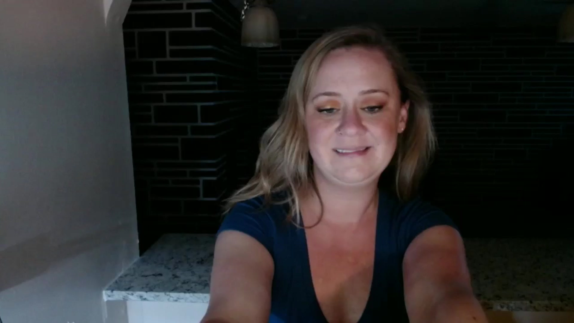 Gallery image thumbnail from SadieHawkins1's myfreecams stream on, 03/03/2025, 24:04 image 13 of 20