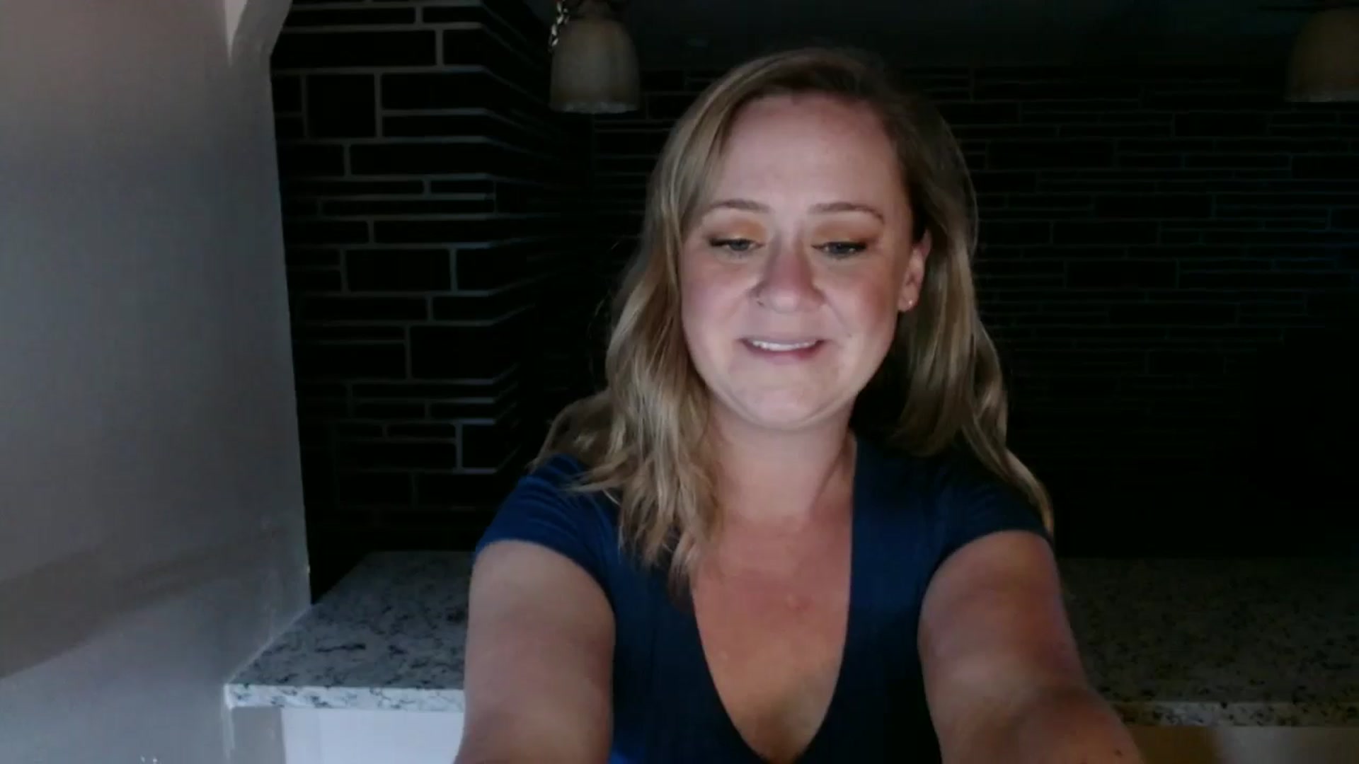 Gallery image thumbnail from SadieHawkins1's myfreecams stream on, 03/03/2025, 24:04 image 15 of 20