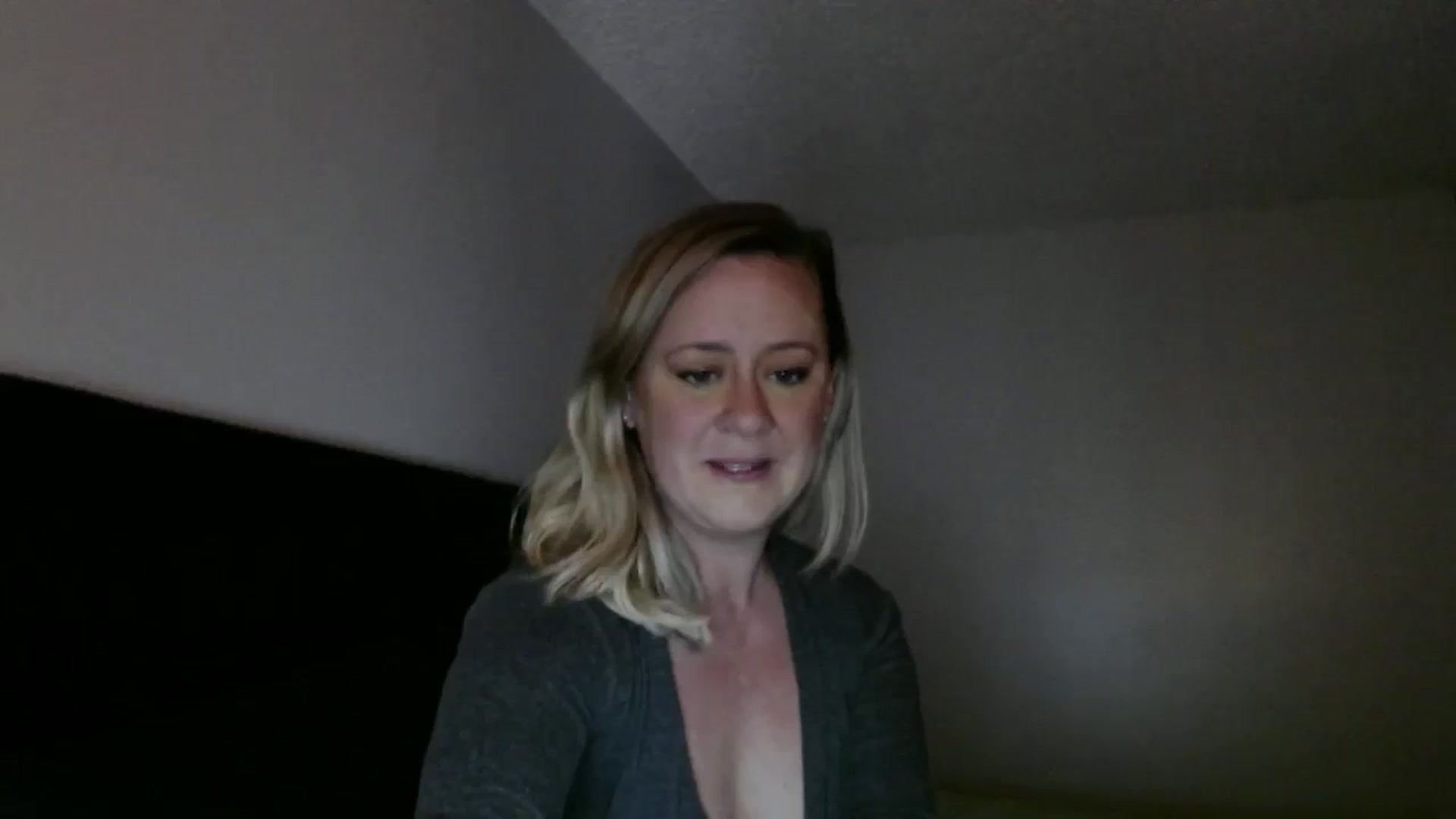Gallery image thumbnail from SadieHawkins1's myfreecams stream on, 03/10/2025, 18:42 image 6 of 20