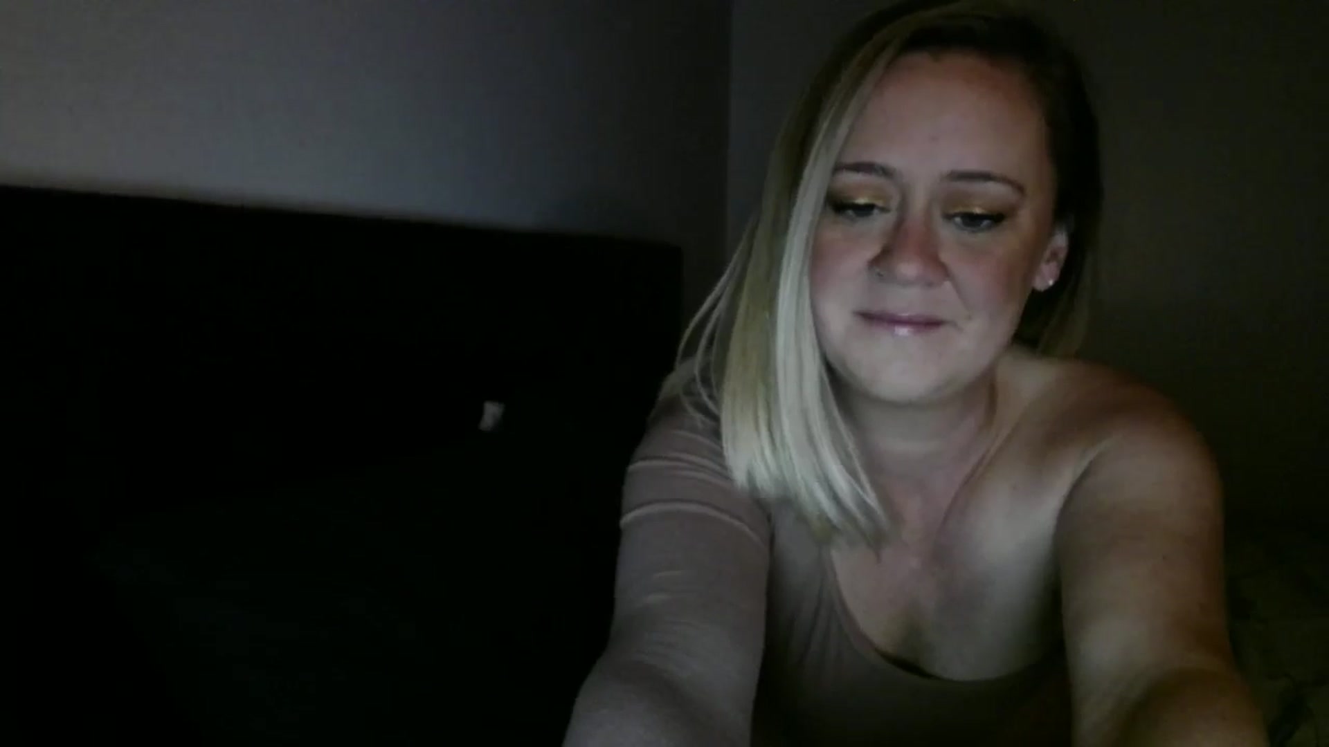 Gallery image thumbnail from SadieHawkins1's myfreecams stream on, 03/12/2025, 19:05 image 2 of 20