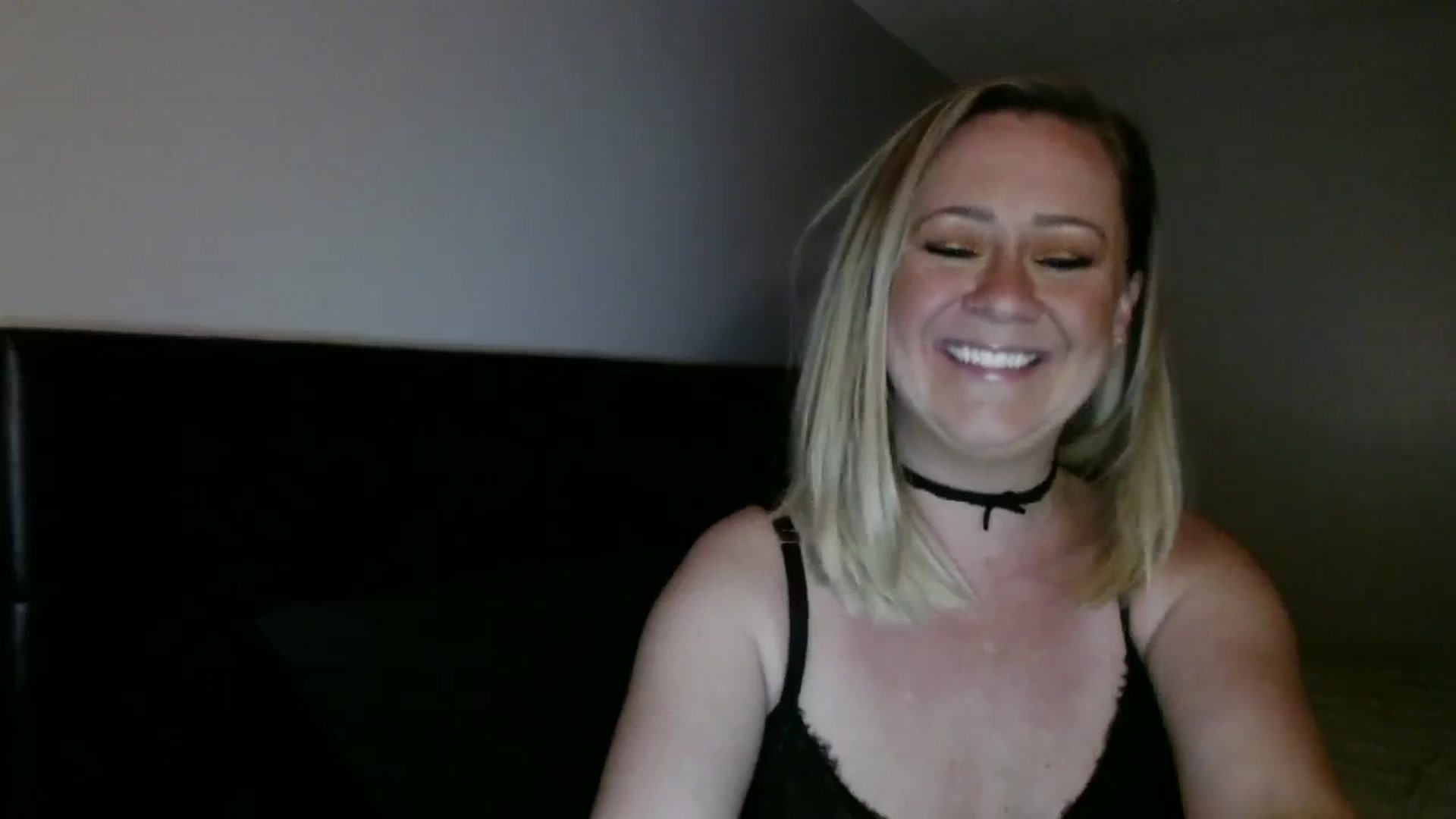 Gallery image thumbnail from SadieHawkins1's myfreecams stream on, 03/13/2025, 15:25 image 9 of 20