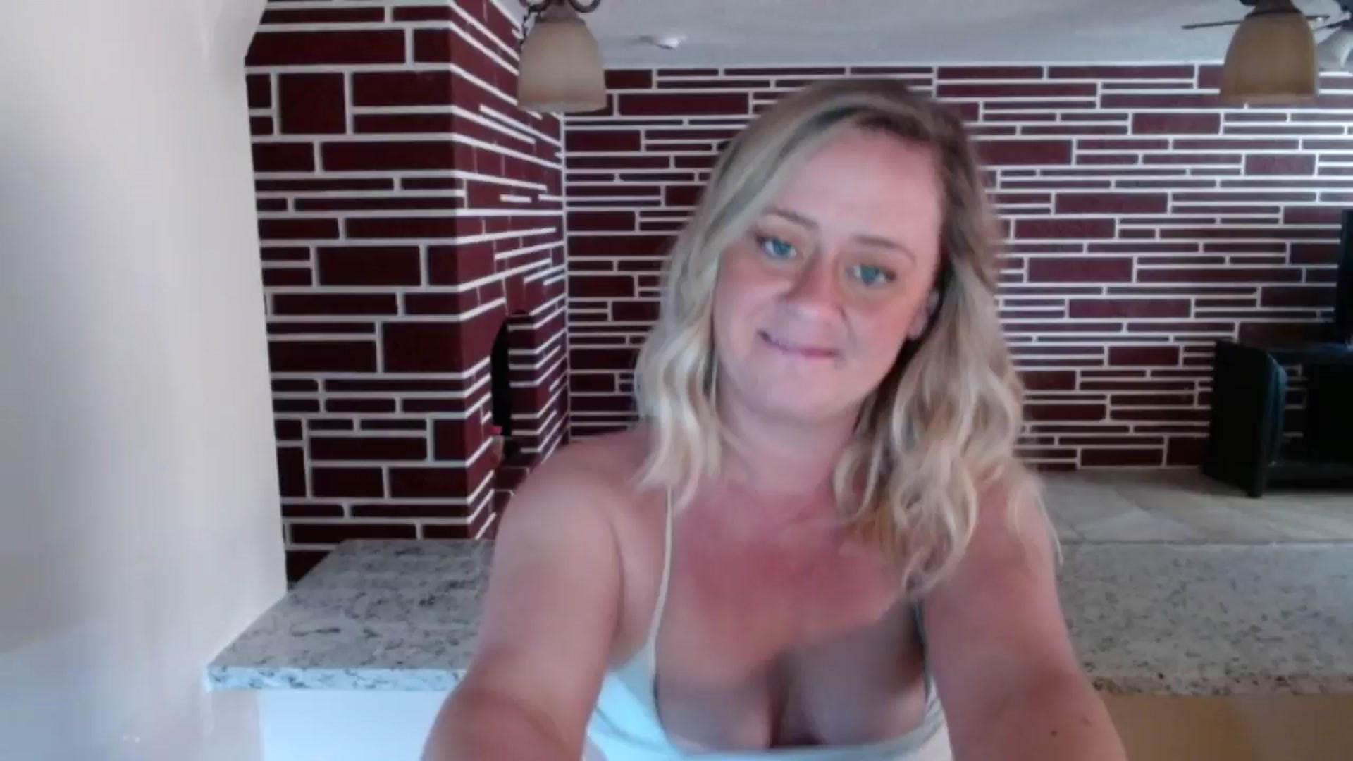 Gallery image thumbnail from SadieHawkins1's myfreecams stream on, 03/18/2025, 21:28 image 1 of 20