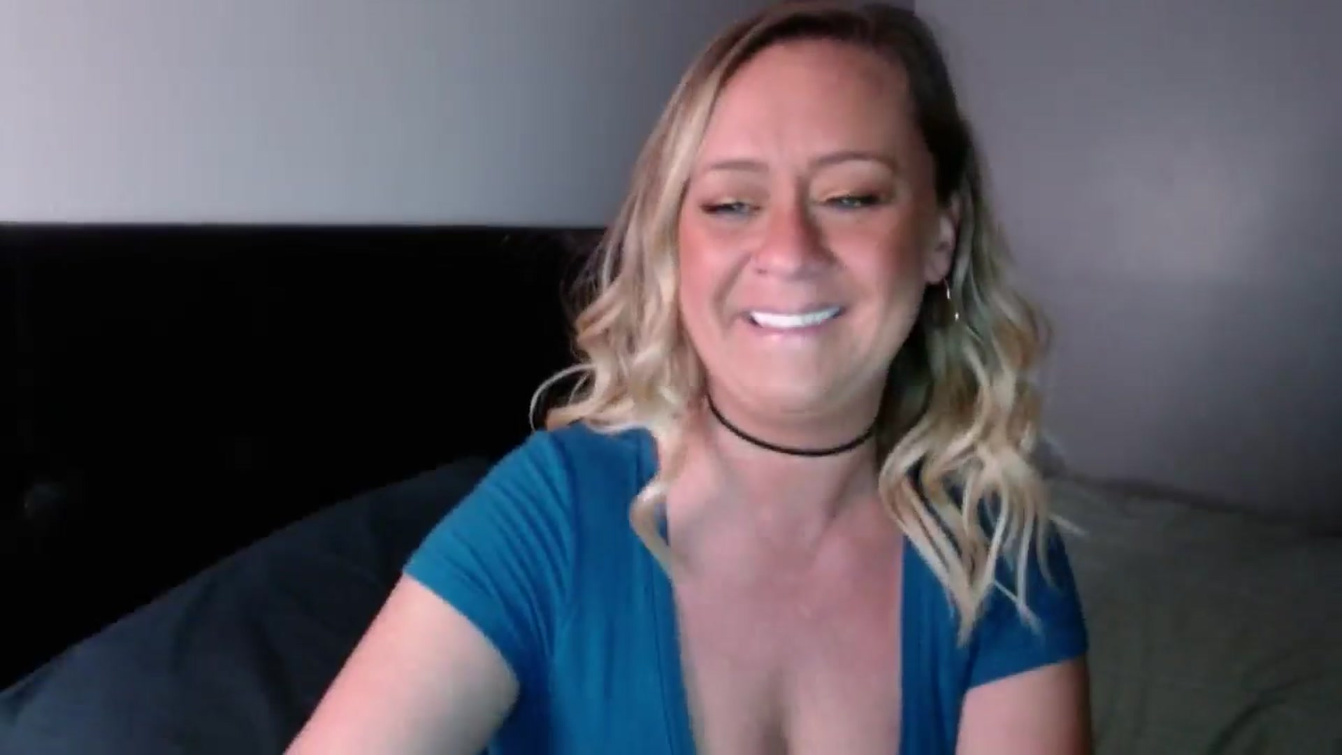Gallery image thumbnail from SadieHawkins1's myfreecams stream on, 07/29/2025, 17:12 image 15 of 20