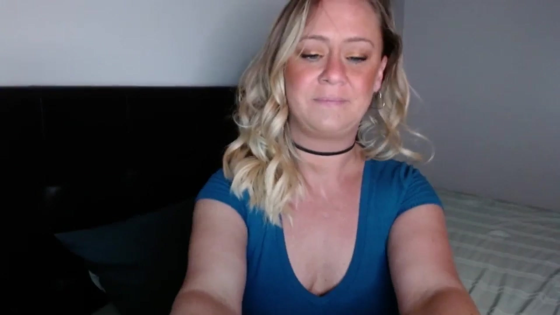 Gallery image thumbnail from SadieHawkins1's myfreecams stream on, 07/29/2025, 17:58 image 6 of 20