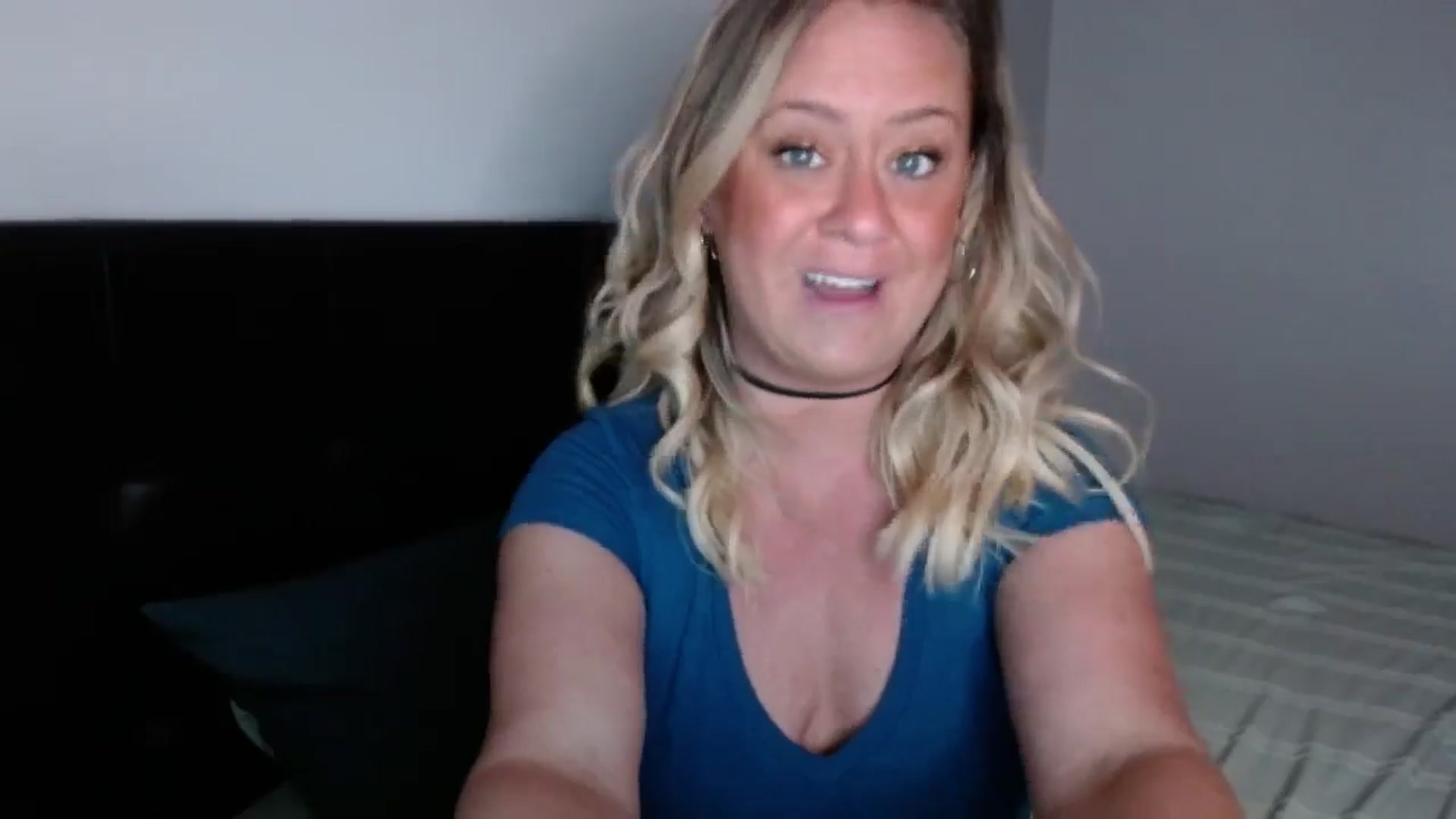 Gallery image thumbnail from SadieHawkins1's myfreecams stream on, 07/29/2025, 17:58 image 5 of 20