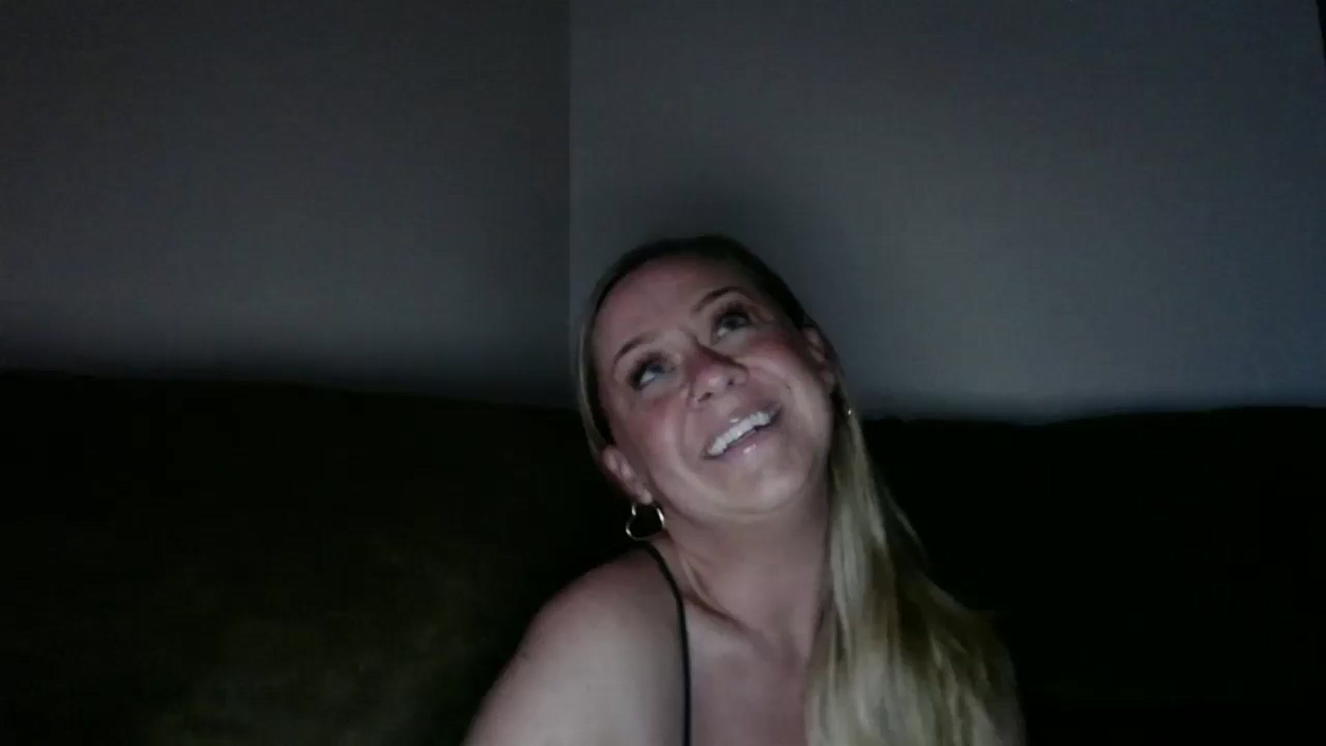 Gallery image thumbnail from SadieHawkins1's myfreecams stream on, 08/28/2025, 23:55 image 17 of 20