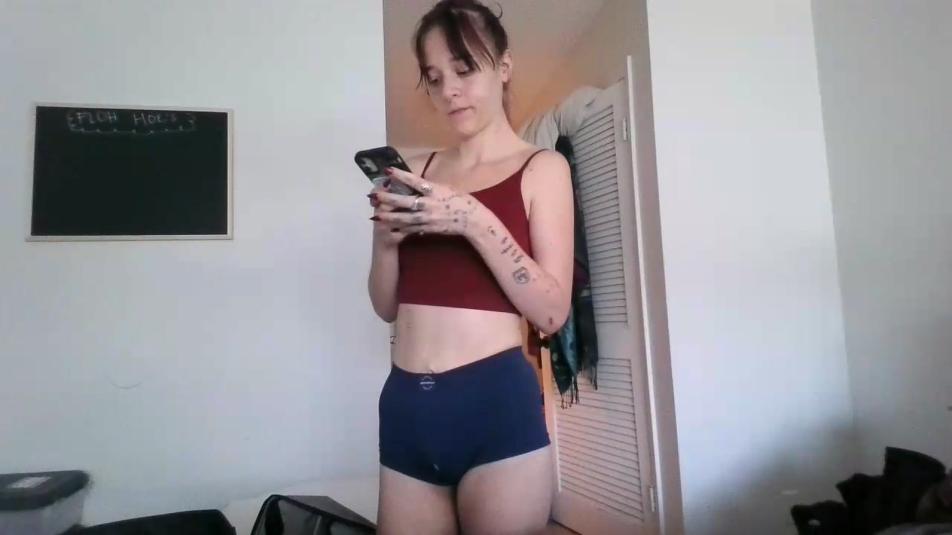Gallery image thumbnail from Sageluvsu00's myfreecams stream on, 09/19/2026, 11:58 image 19 of 20