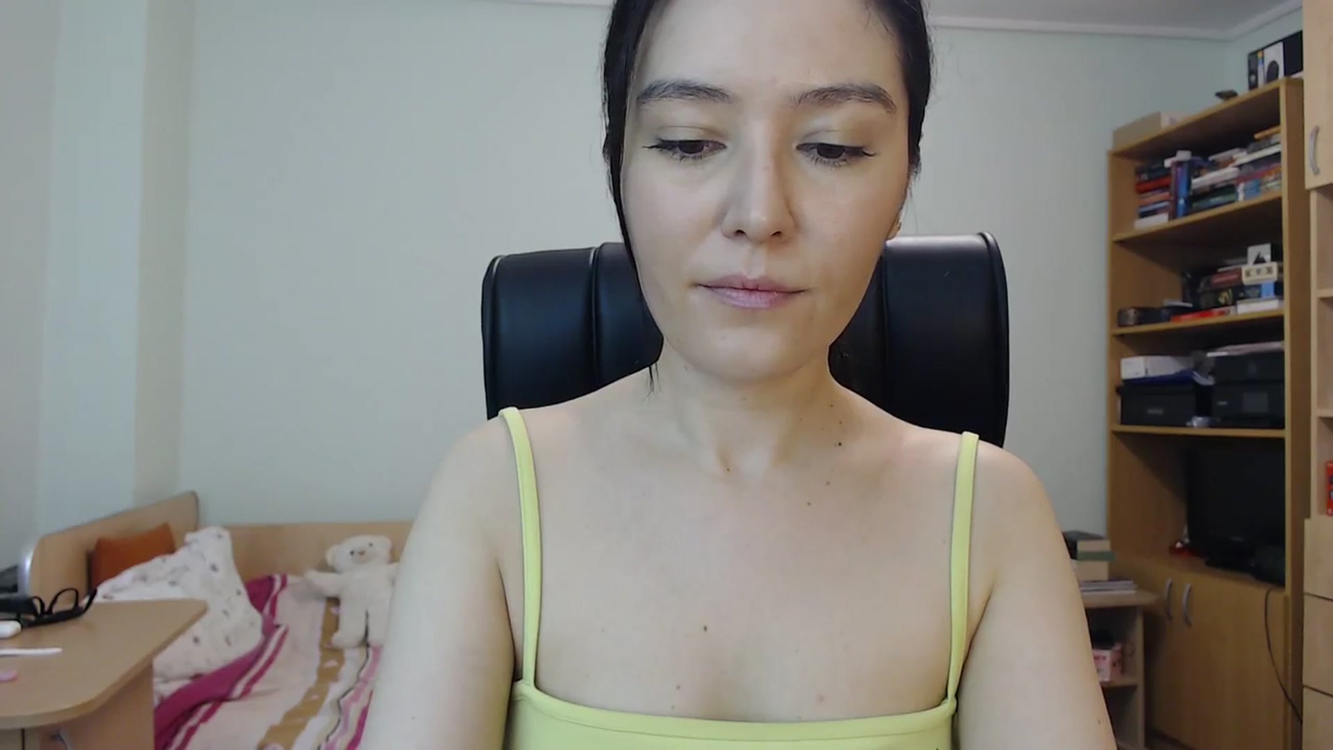 Gallery image thumbnail from SailorJupit3r's myfreecams stream on, 08/19/2023, 18:58 image 15 of 20