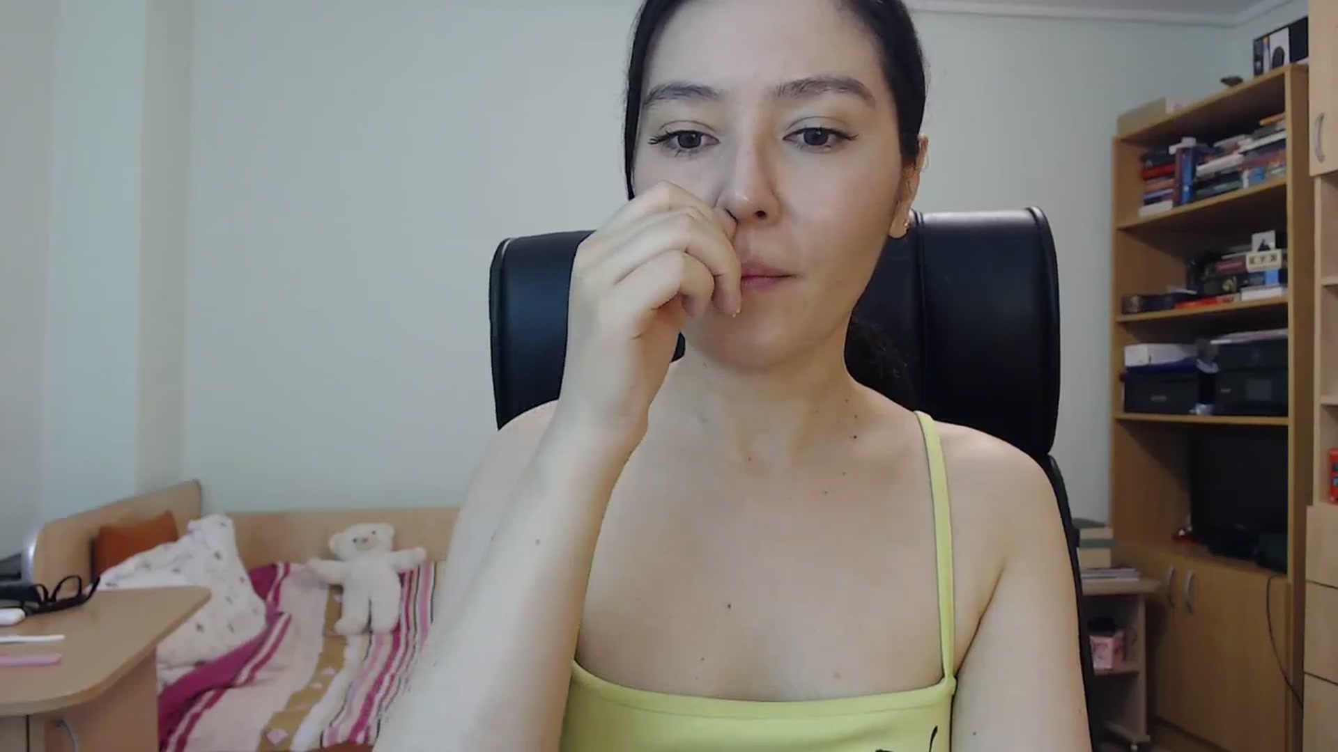 Gallery image thumbnail from SailorJupit3r's myfreecams stream on, 08/19/2023, 21:04 image 5 of 20